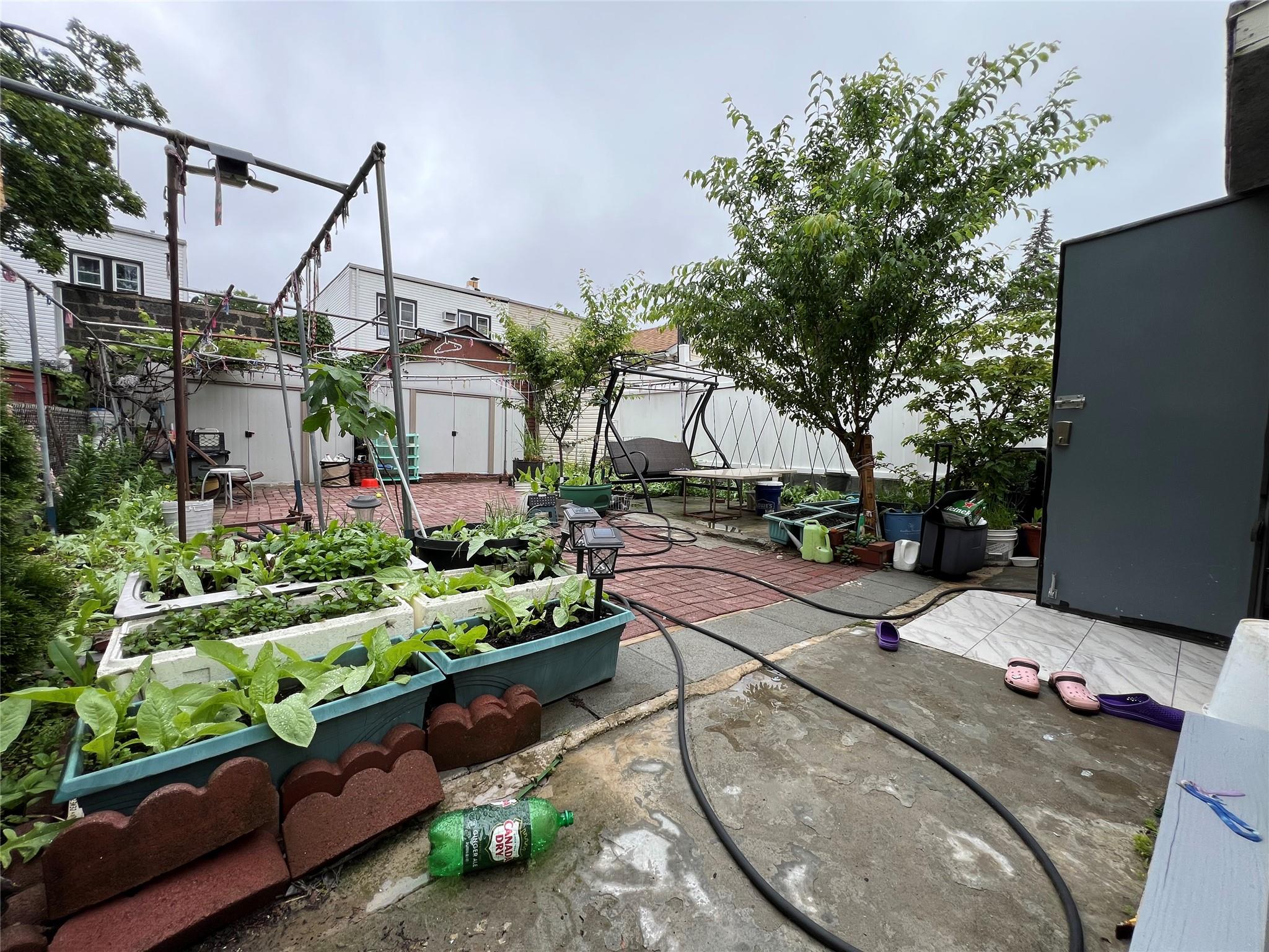 #13 photo, 8624 79 Street, クイーンズ区 Woodhaven , NY 11421