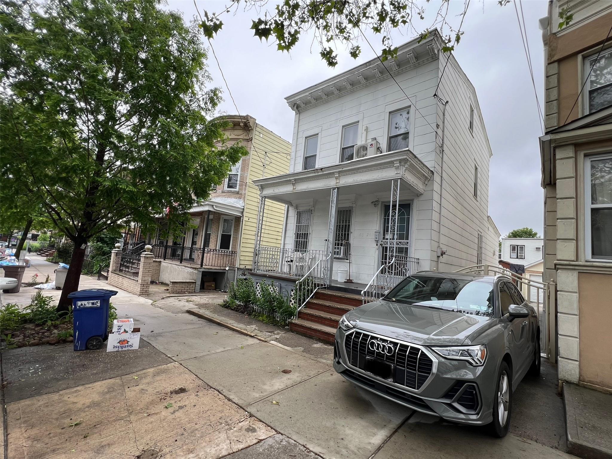 #2 photo, 8624 79 Street, クイーンズ区 Woodhaven , NY 11421