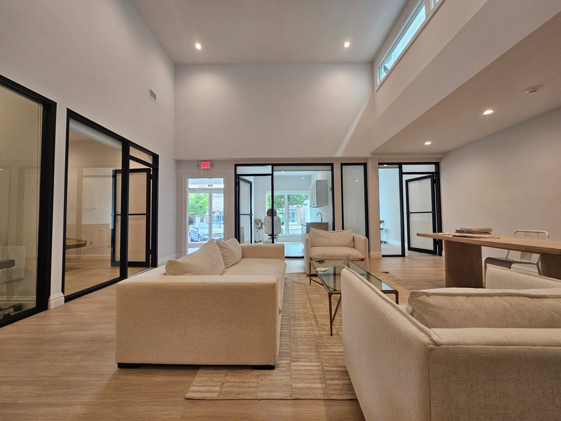 #5 photo, 15 Hill Street, サフォーク郡 Southampton , NY 11968