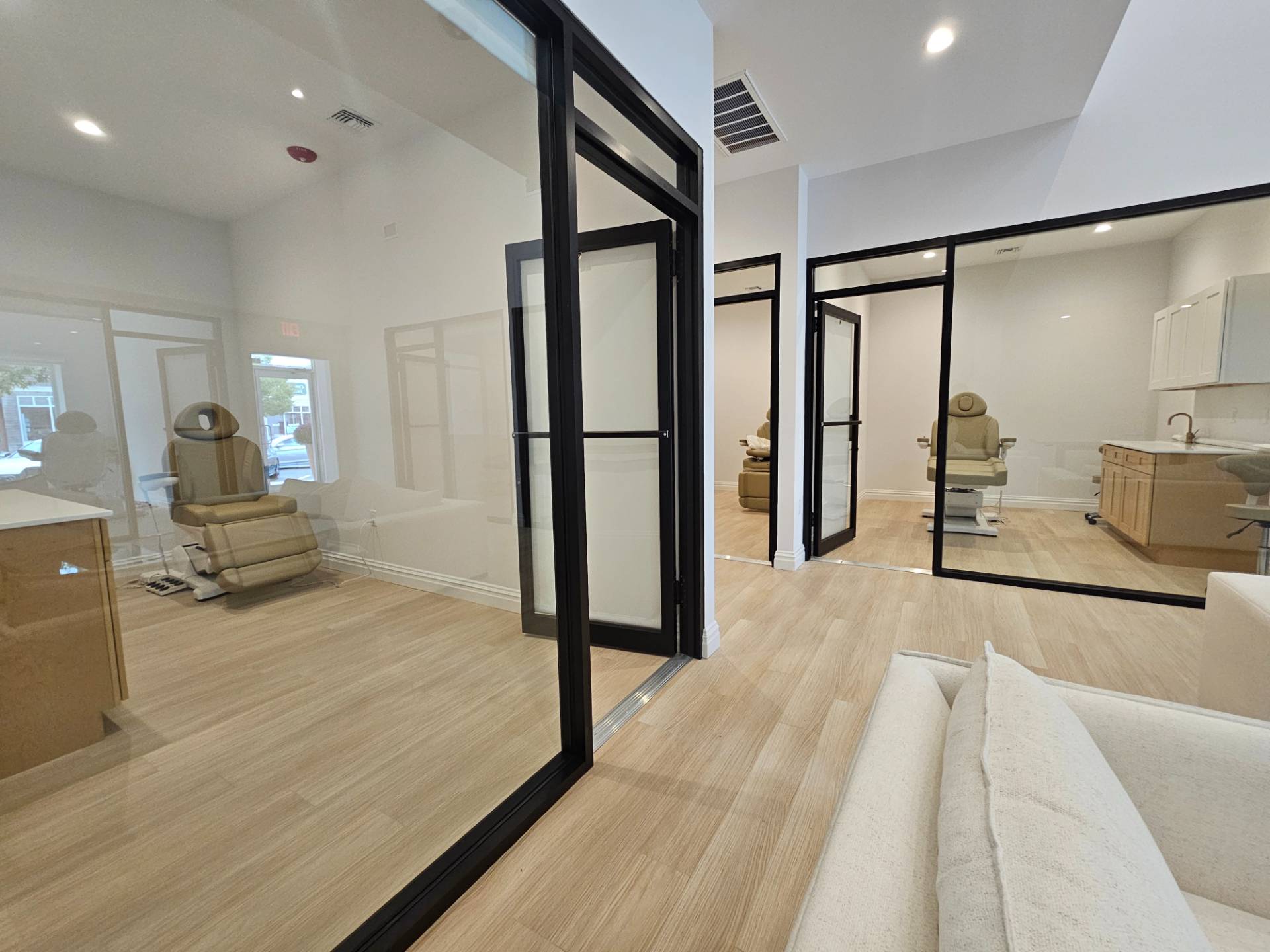 #7 photo, 15 Hill Street, サフォーク郡 Southampton , NY 11968