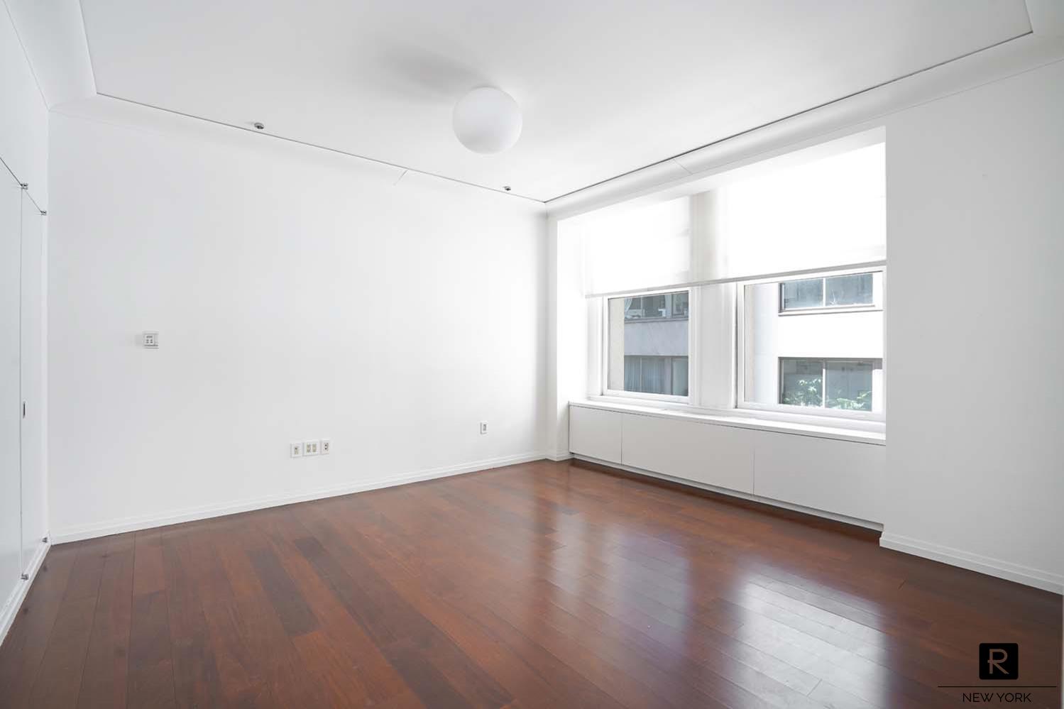 #13 photo, 55 Wall Street, マンハッタン Financial District , NY 10005