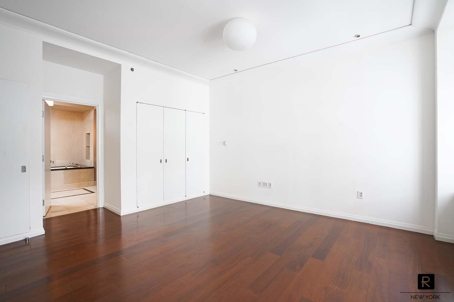 #14 photo, 55 Wall Street, マンハッタン Financial District , NY 10005