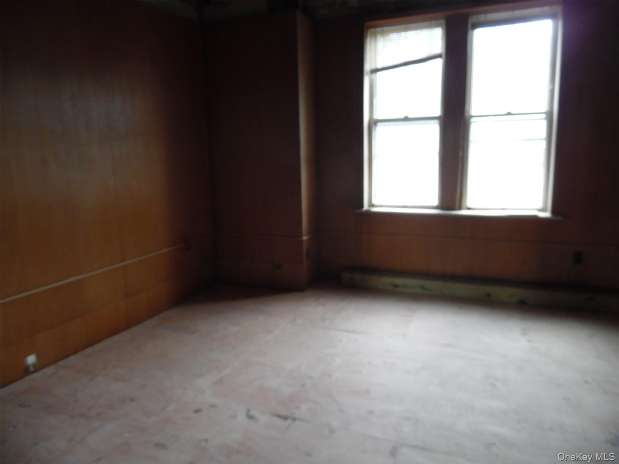 #16 photo, 5 Bank St, Monticello , NY 12701