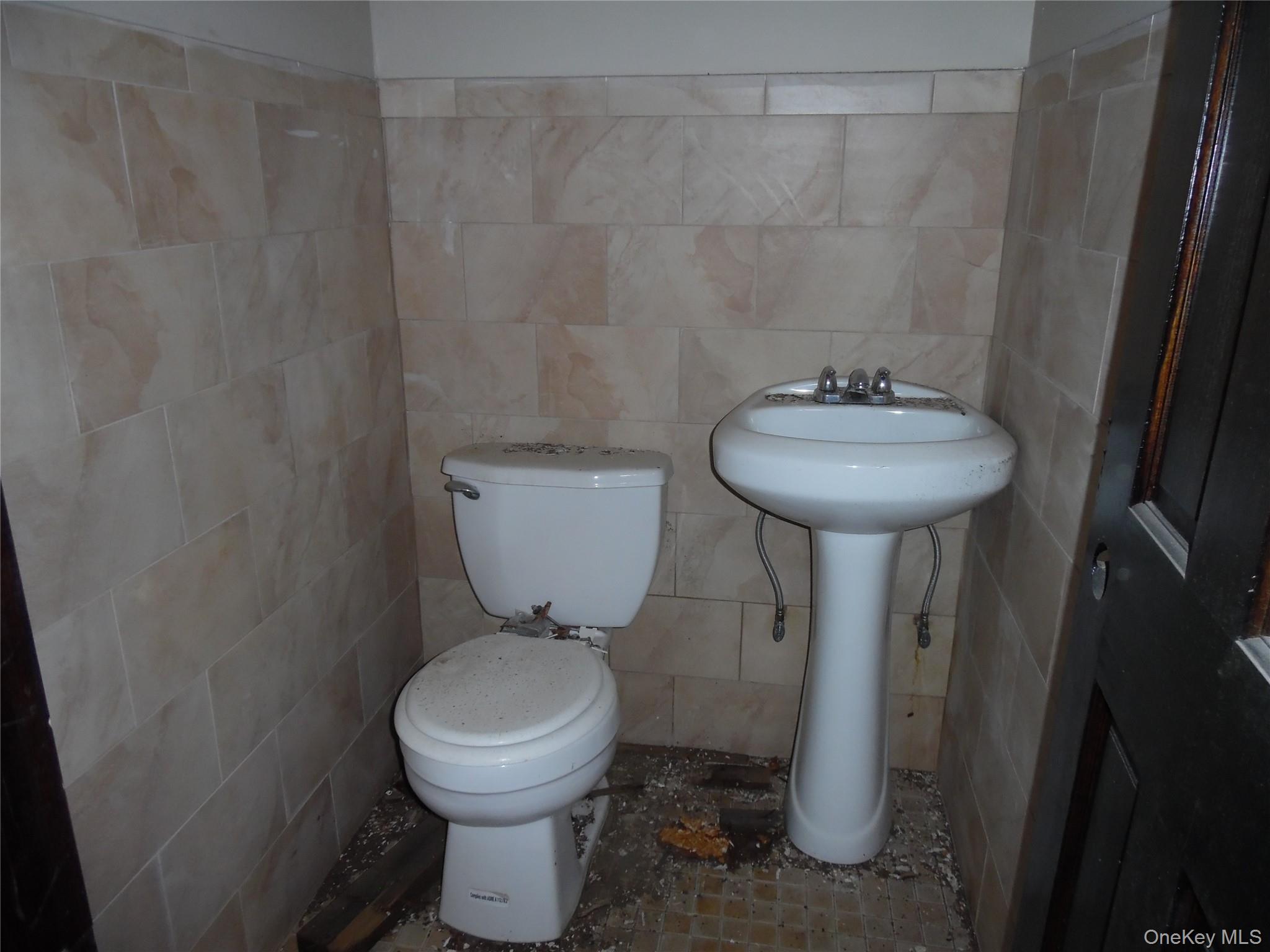 #19 photo, 5 Bank St, Monticello , NY 12701