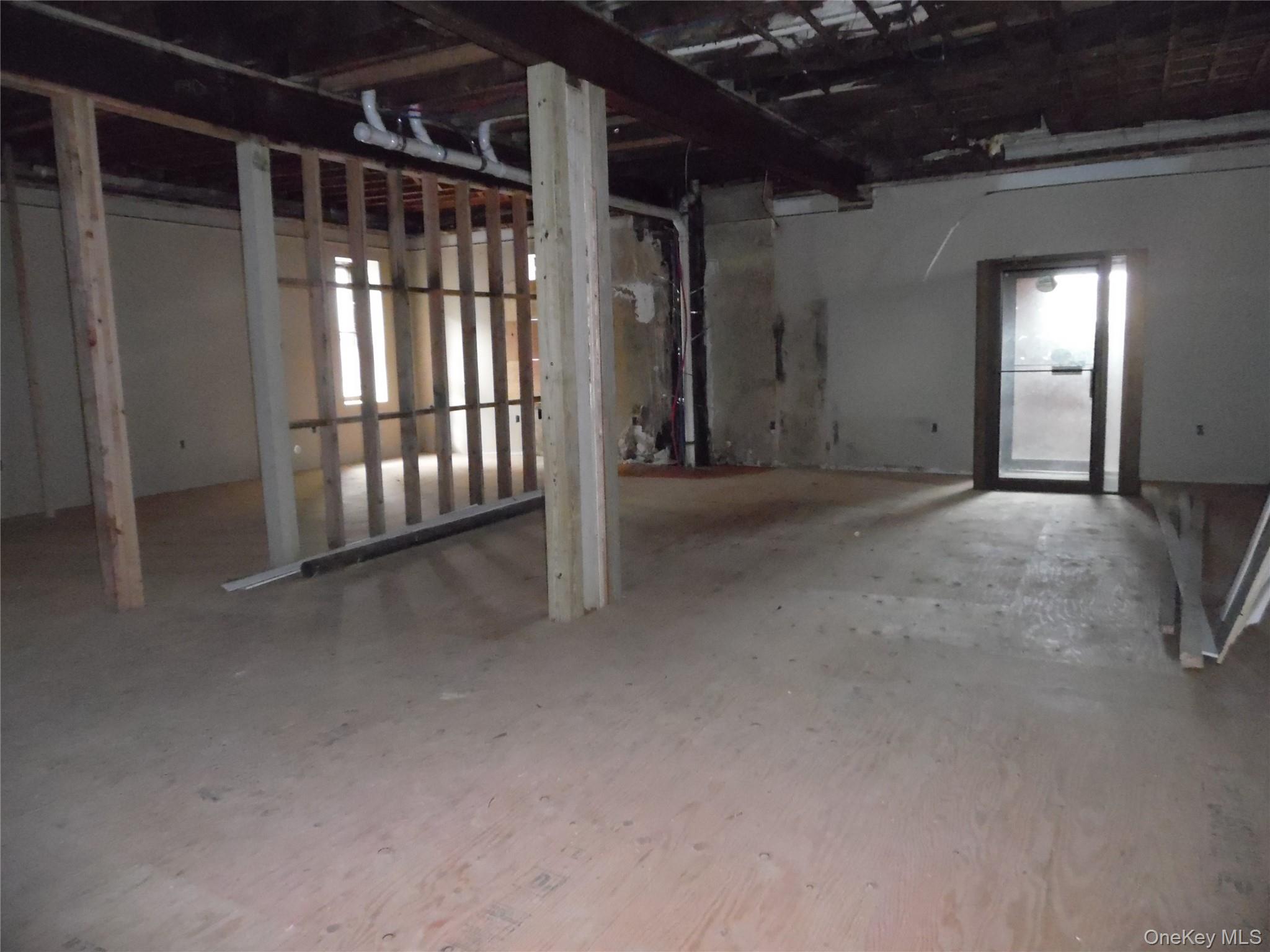 #7 photo, 5 Bank St, Monticello , NY 12701