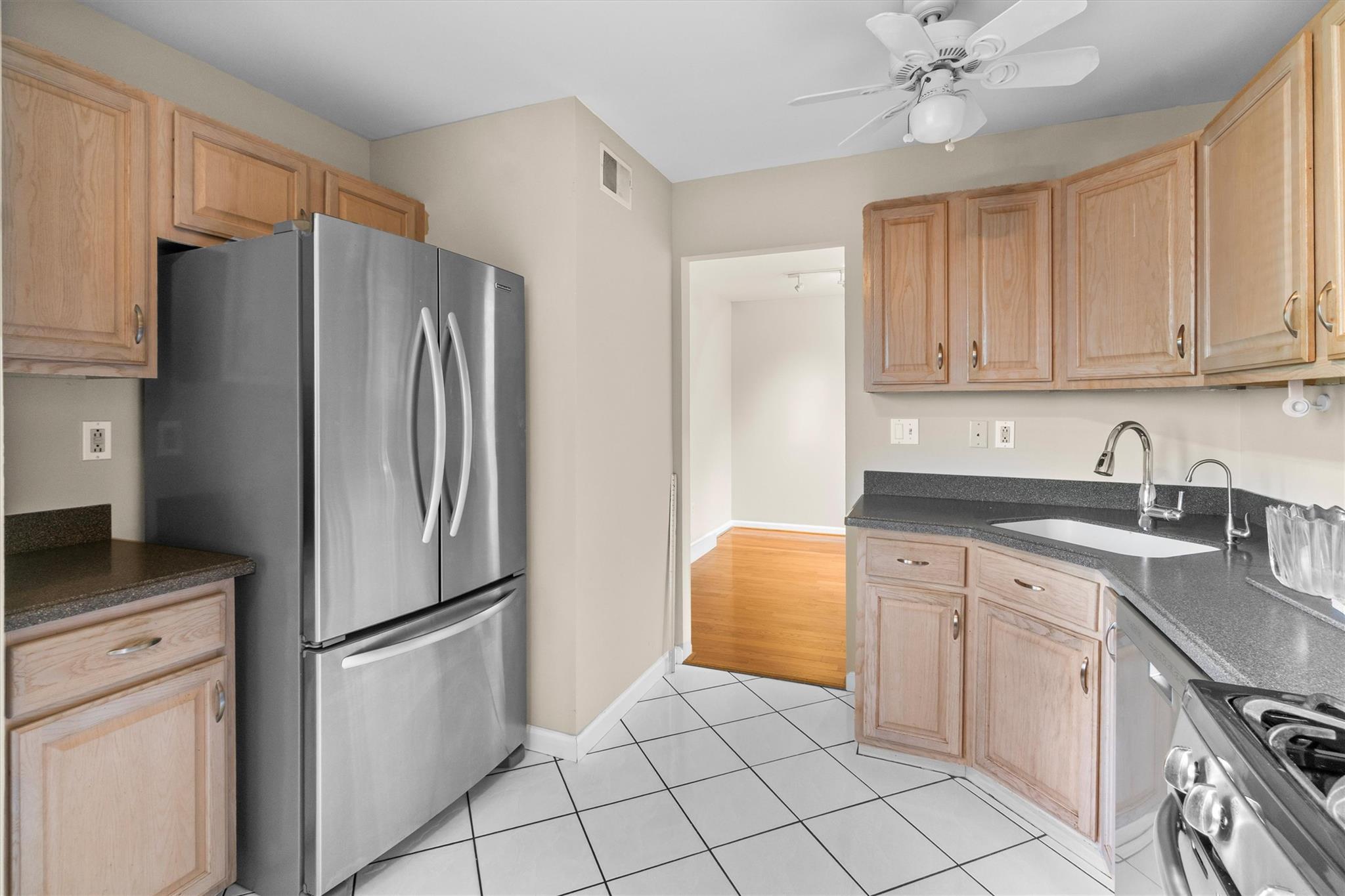 #11 photo, 5702 Manor Drive, Peekskill , NY 10566