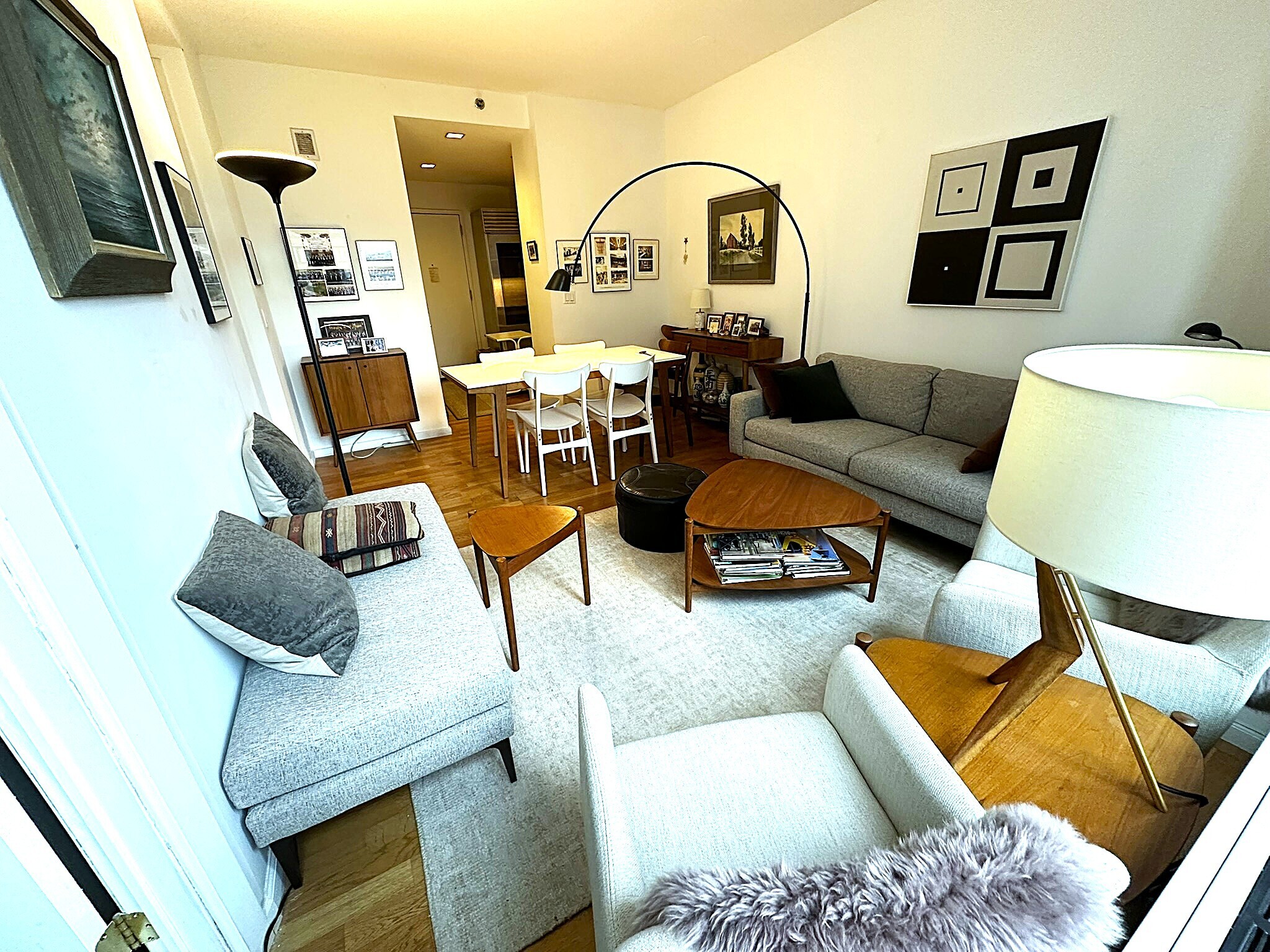 #12 photo, 635 W 42nd Street, マンハッタン Hells Kitchen , NY 10036