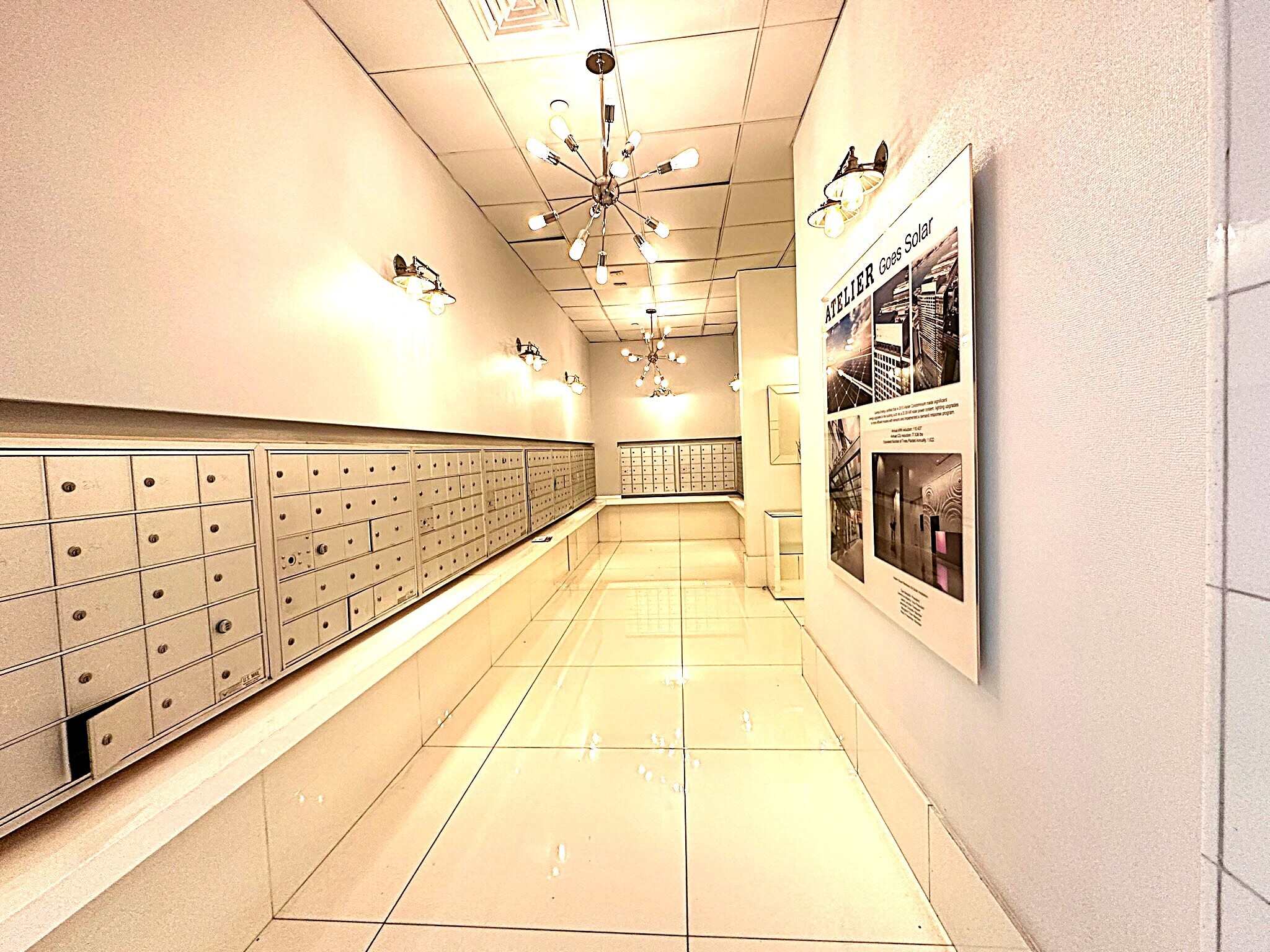 #18 photo, 635 W 42nd Street, マンハッタン Hells Kitchen , NY 10036