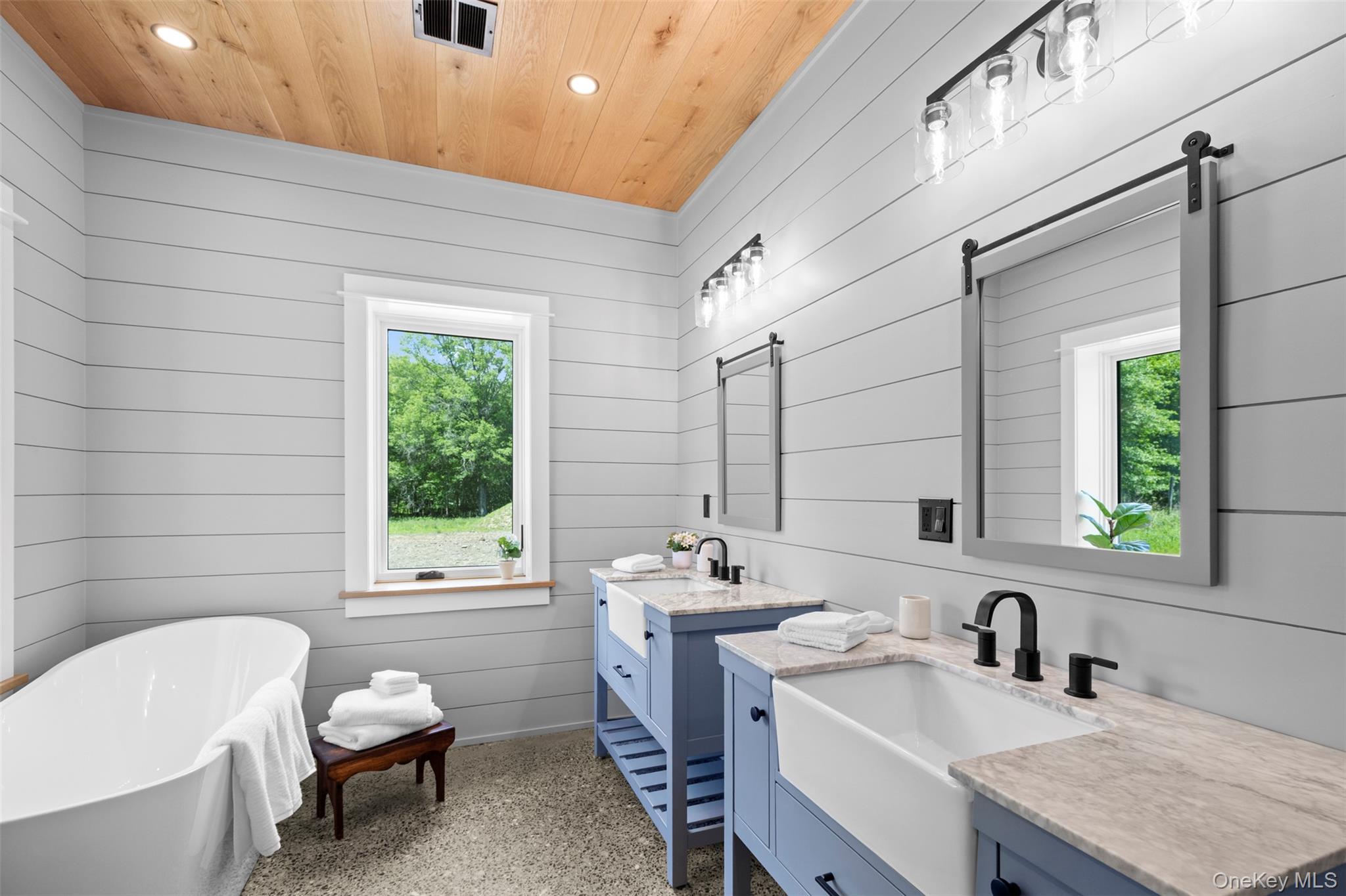 #11 photo, 1248 Albany Post Road, Gardiner , NY 12525