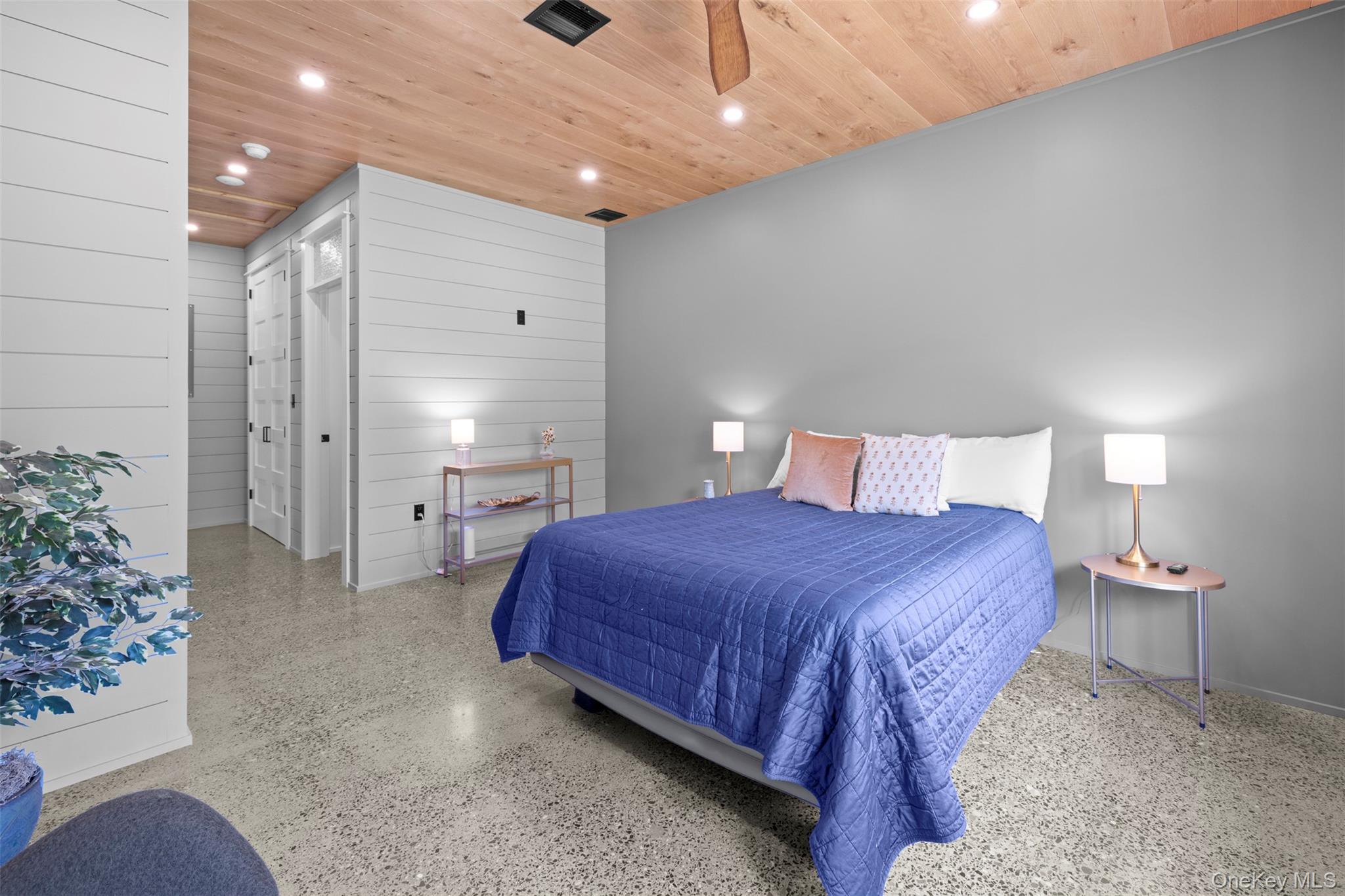 #15 photo, 1248 Albany Post Road, Gardiner , NY 12525