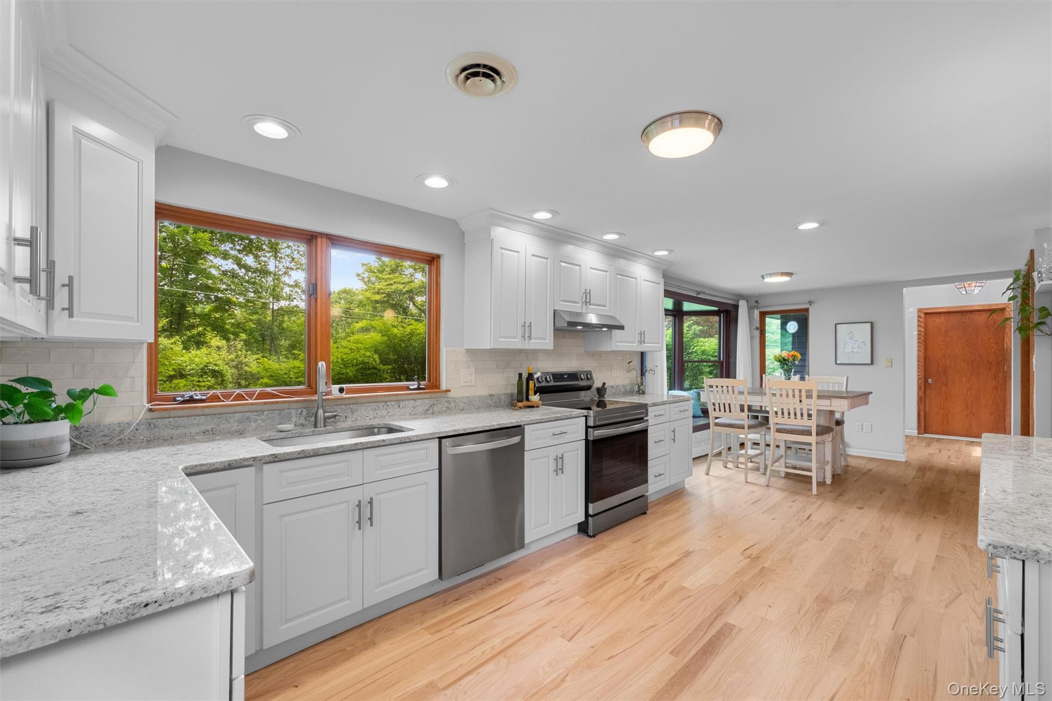 #2 photo, 7 Elliotts Lane, New Paltz , NY 12528