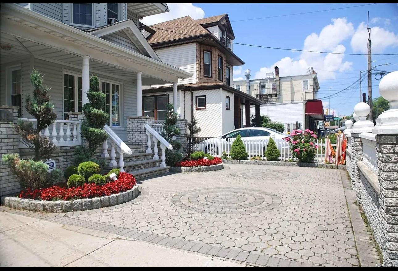 #2 photo, 94-18 Lefferts Blvd Boulevard, Richmond Hill , NY 11419