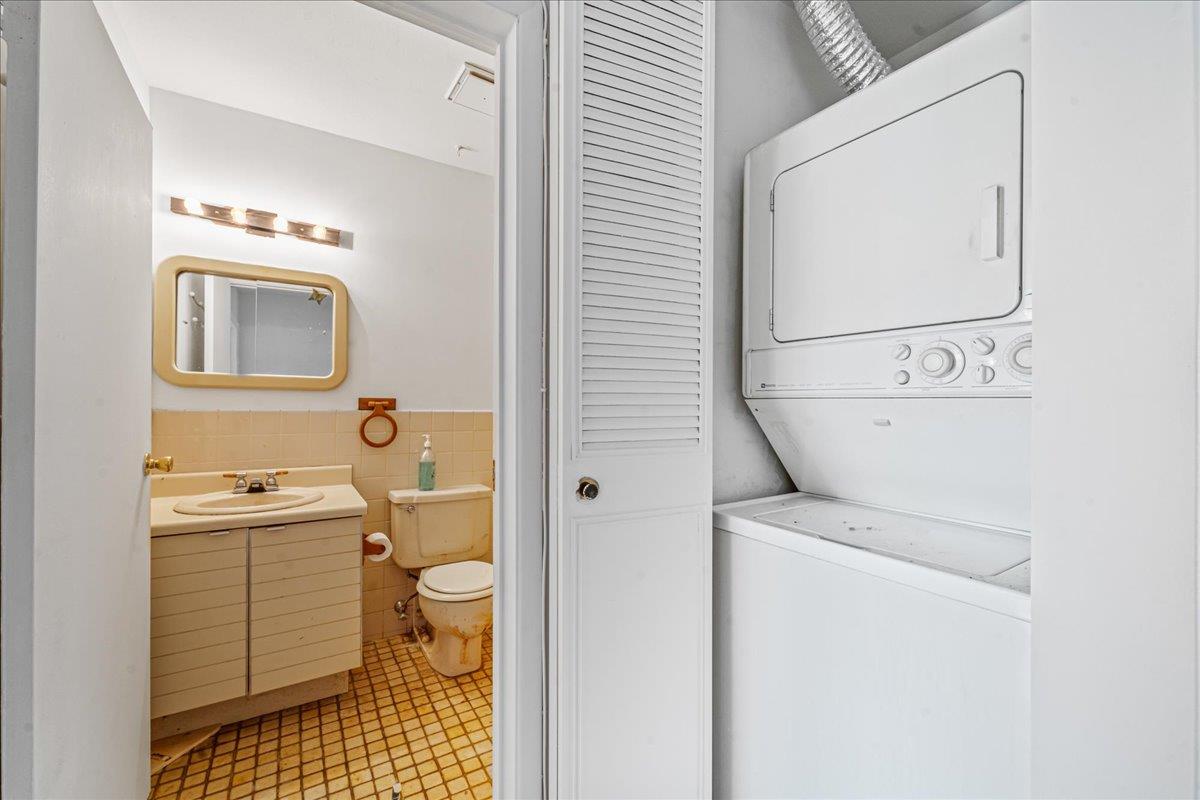 #19 photo, 1404 Bonnie Lane, Bayside , NY 11360