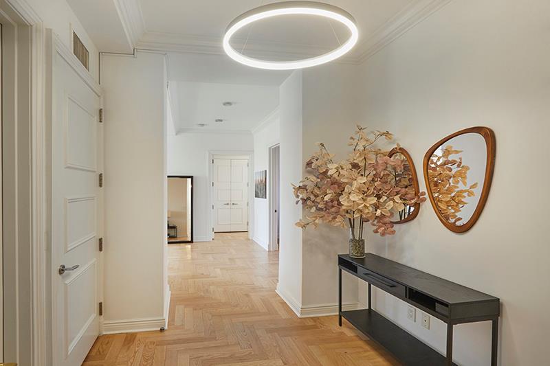 #7 photo, 1 CENTRAL Park W, マンハッタン Lincoln Square , NY 10023