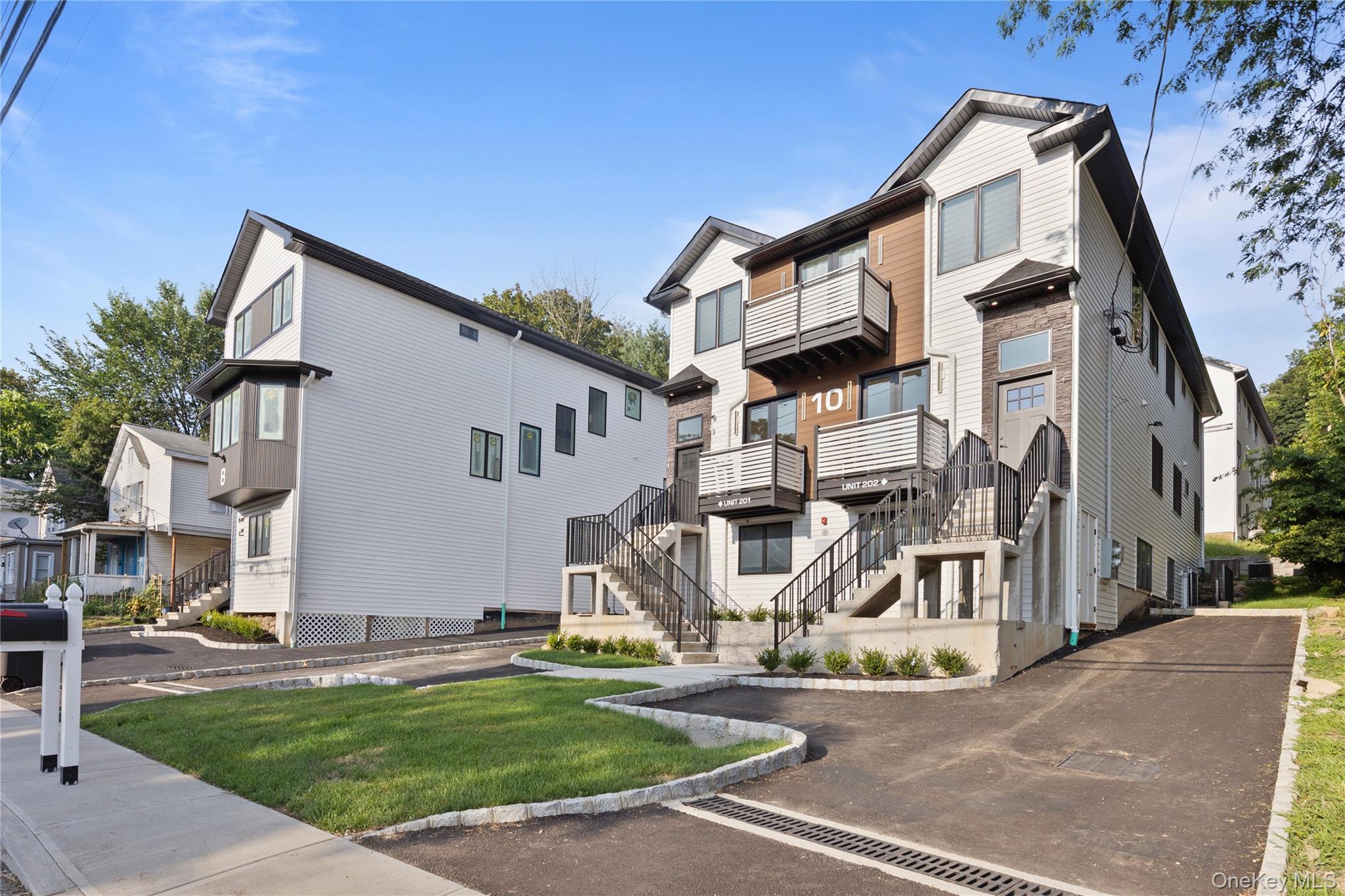 #3 photo, 10 Memorial Park Drive, Spring Valley , NY 10977