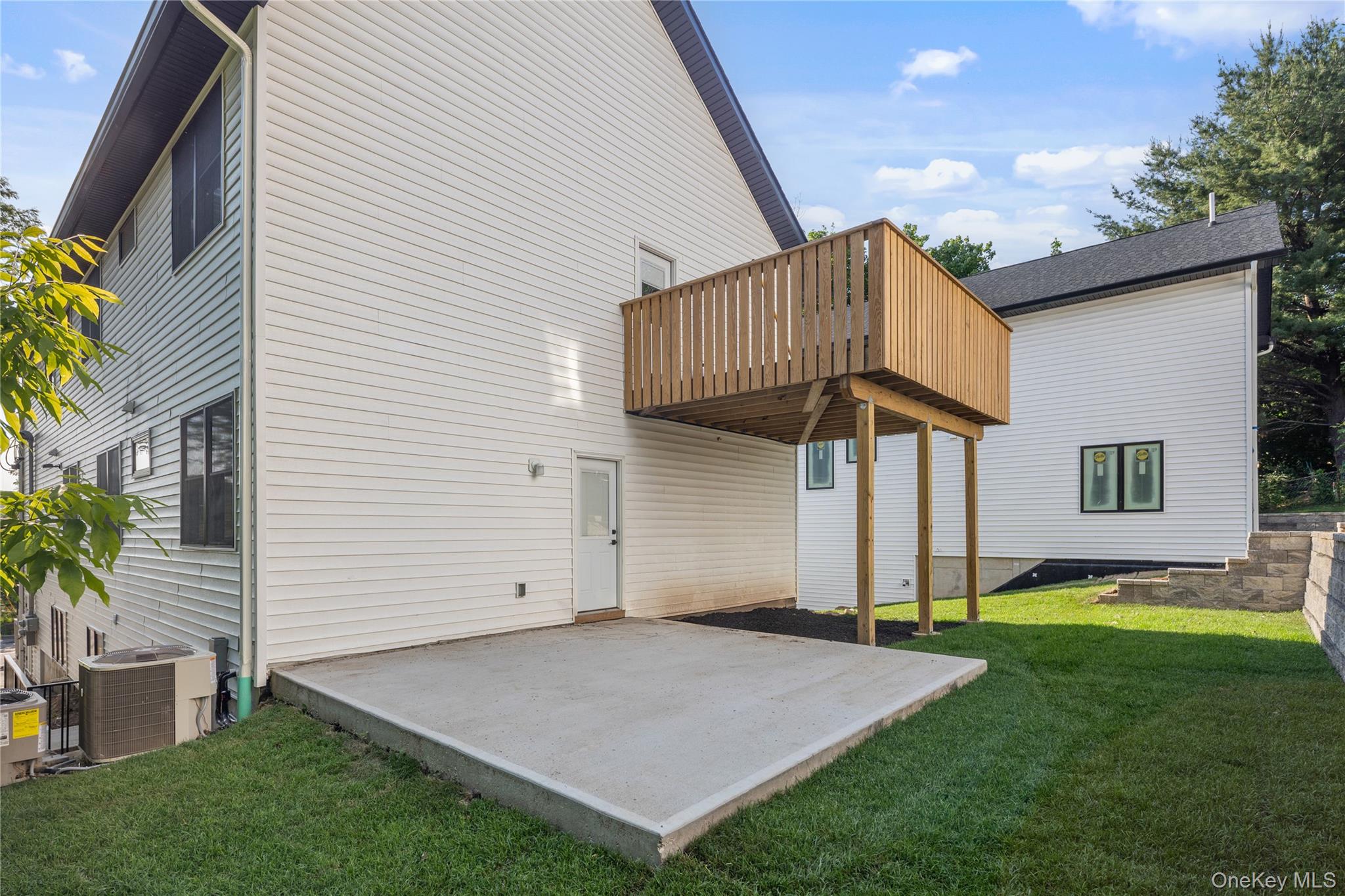 #5 photo, 10 Memorial Park Drive, Spring Valley , NY 10977