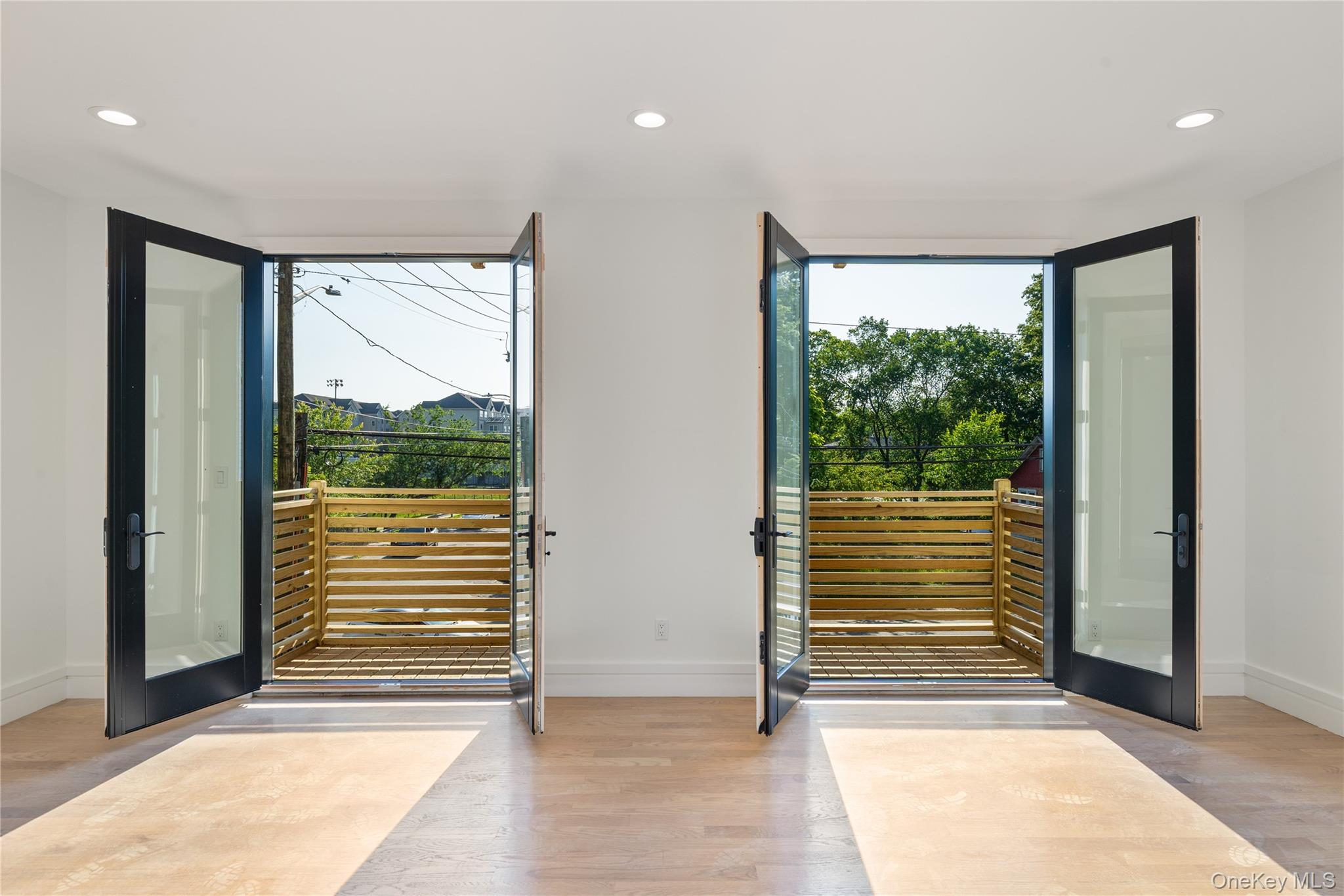 #7 photo, 10 Memorial Park Drive, Spring Valley , NY 10977