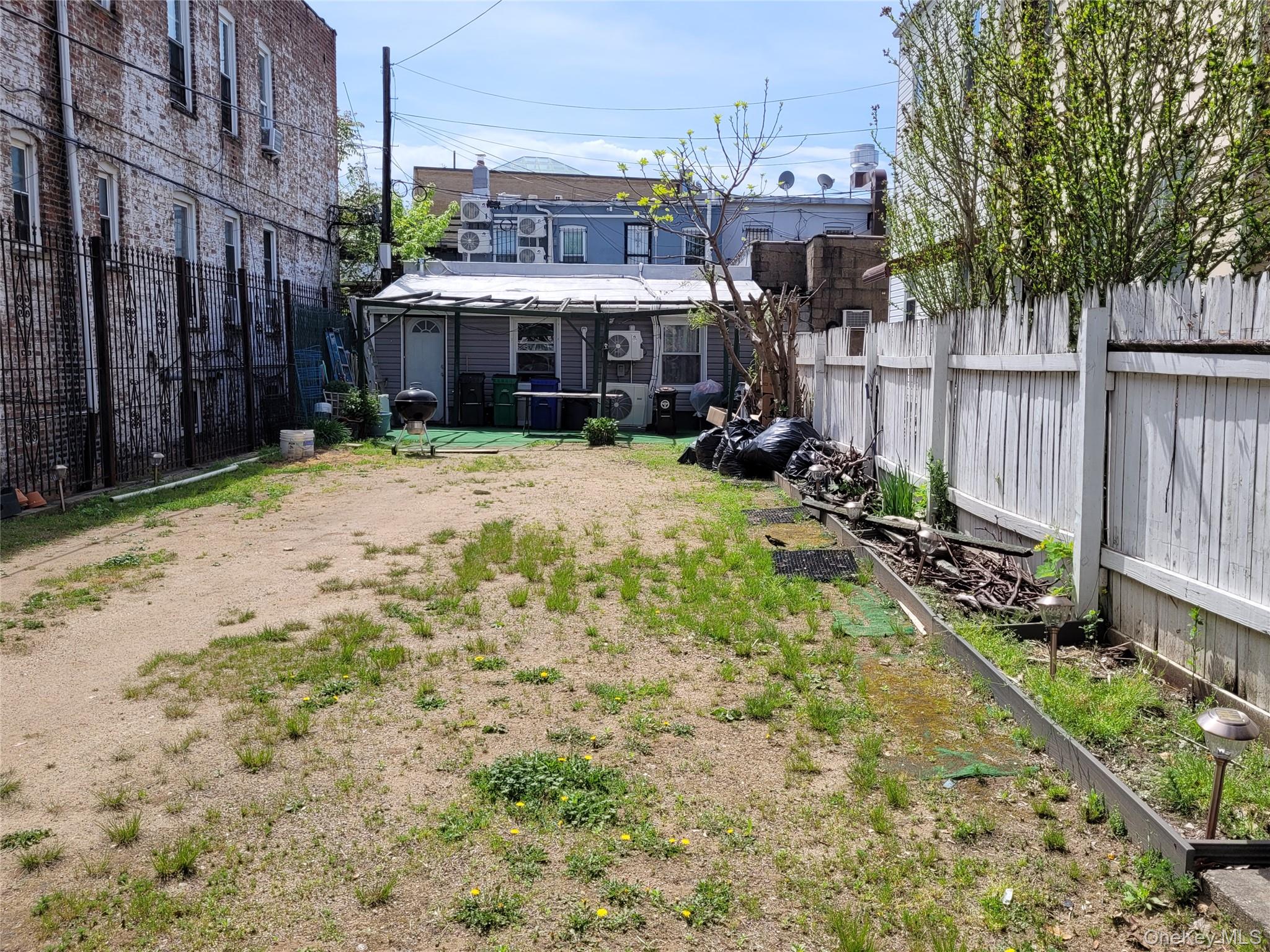 #9 photo, 3039 Fulton Street, ブルックリン区 Brooklyn , NY 11208