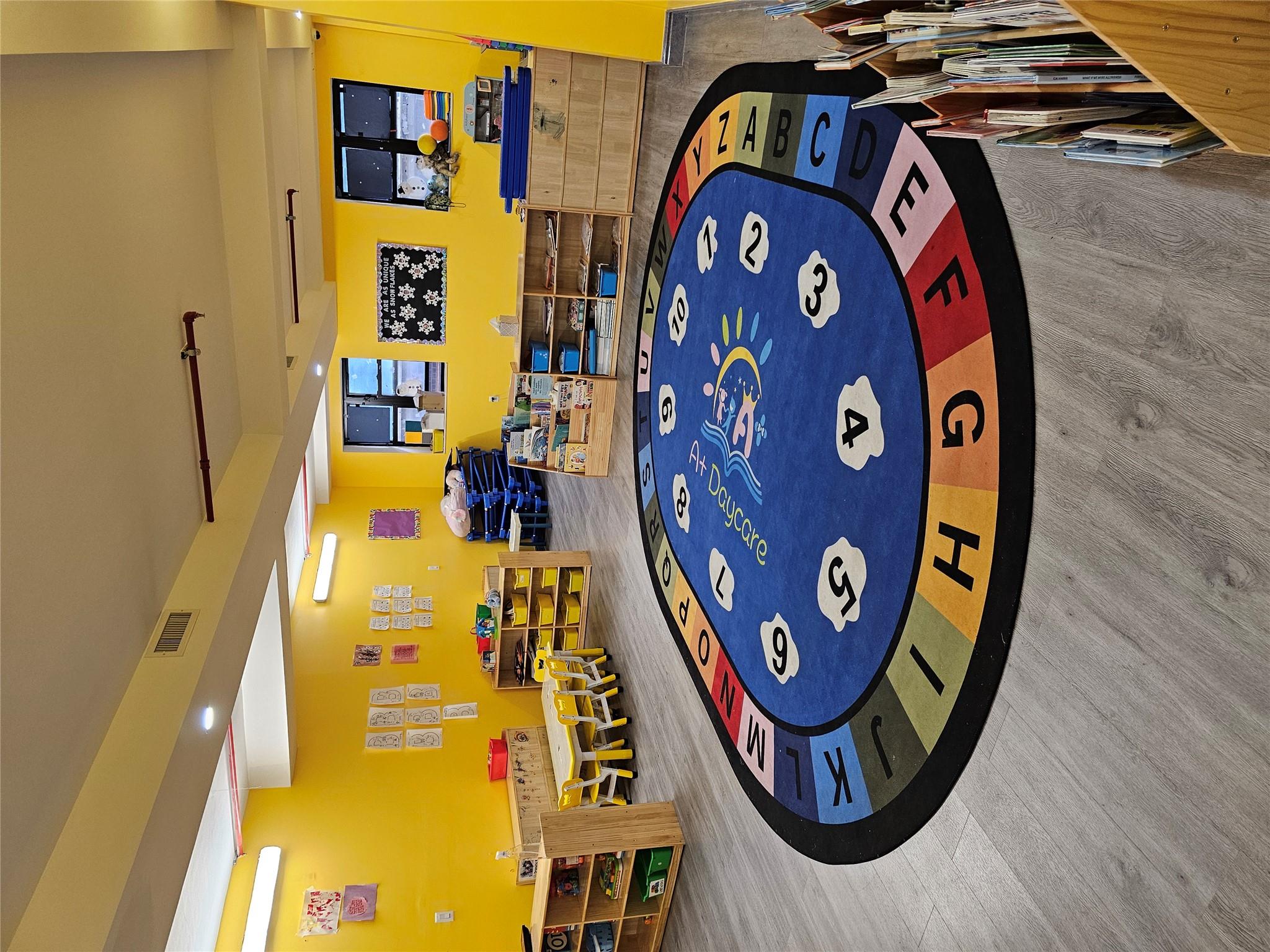 #3 photo, 10525 65th Road, クイーンズ区 Forest Hills , NY 11375