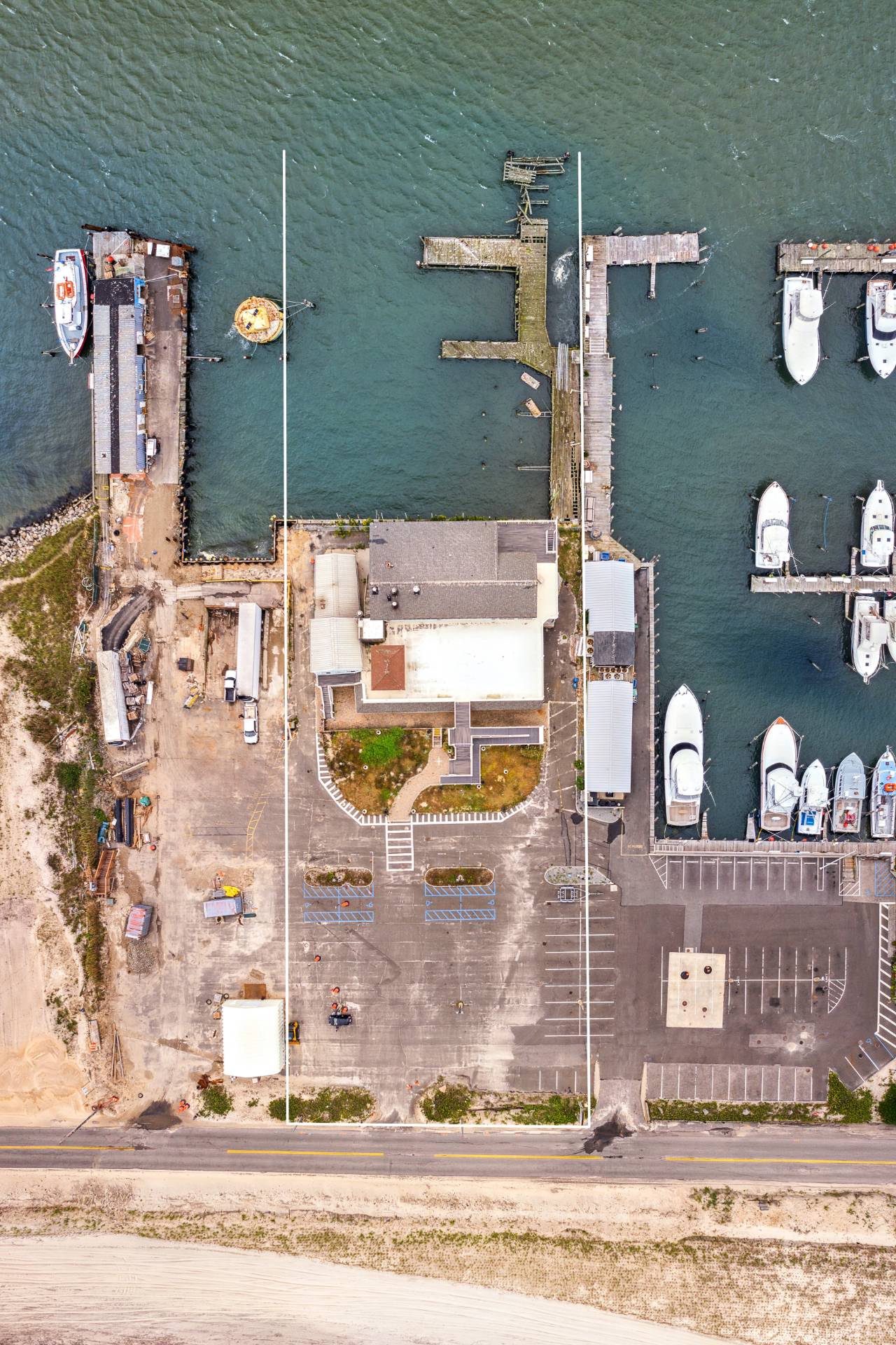 #18 photo, 363 Beach Road, サフォーク郡 Hampton Bays , NY 11946