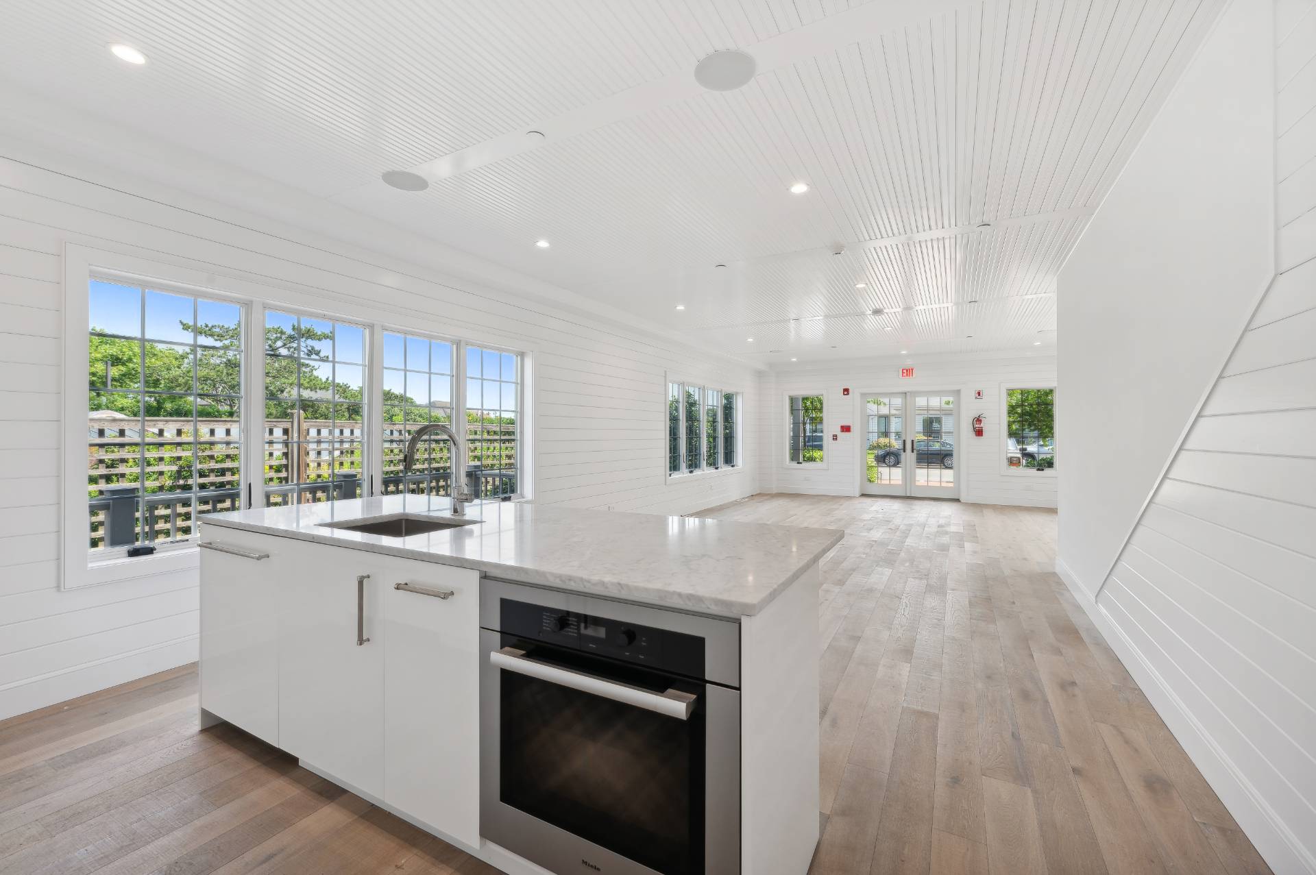 #19 photo, 45 South Euclid Avenue, サフォーク郡 Montauk , NY 11954