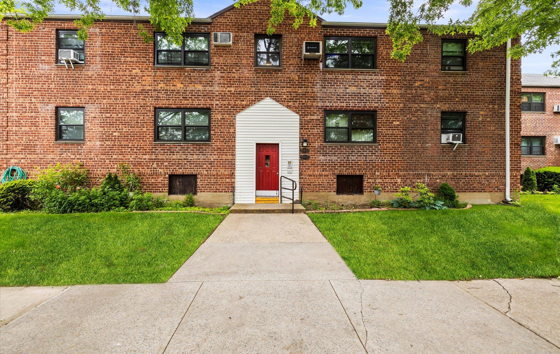 #13 photo, 155-03 79th Street, 皇后區 霍華德灘 Howard Beach , NY 11414