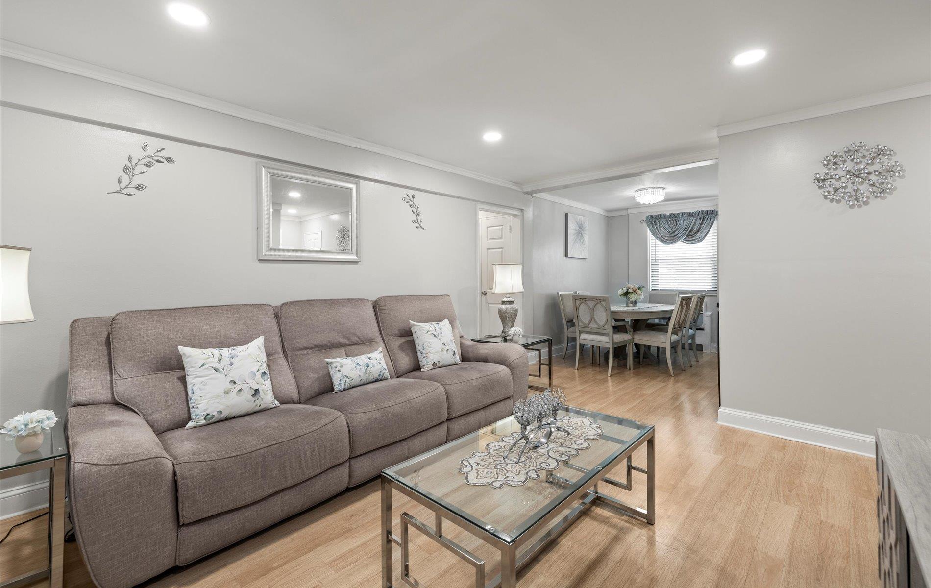 #3 photo, 155-03 79th Street, 皇后區 霍華德灘 Howard Beach , NY 11414