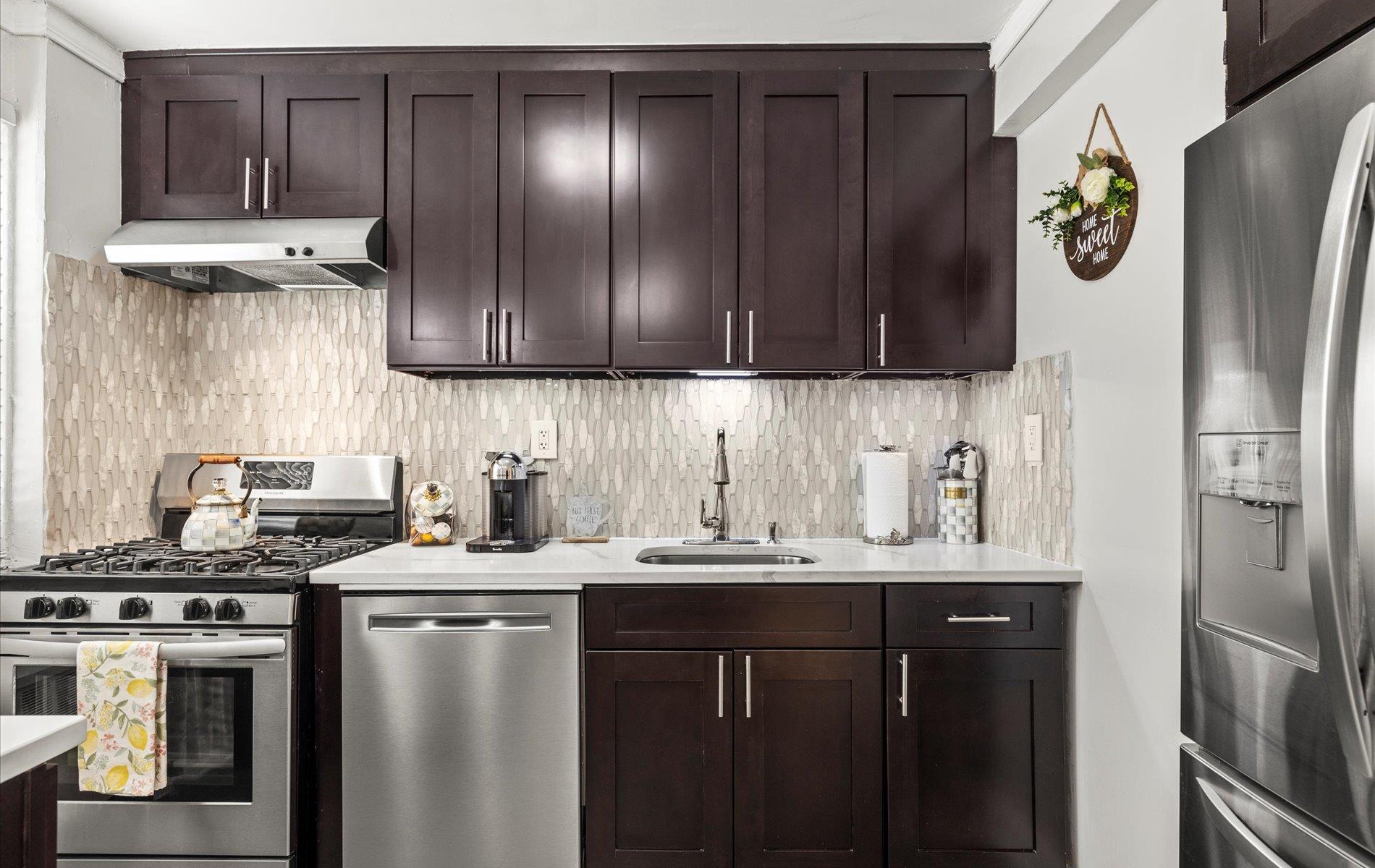 #6 photo, 155-03 79th Street, 皇后區 霍華德灘 Howard Beach , NY 11414