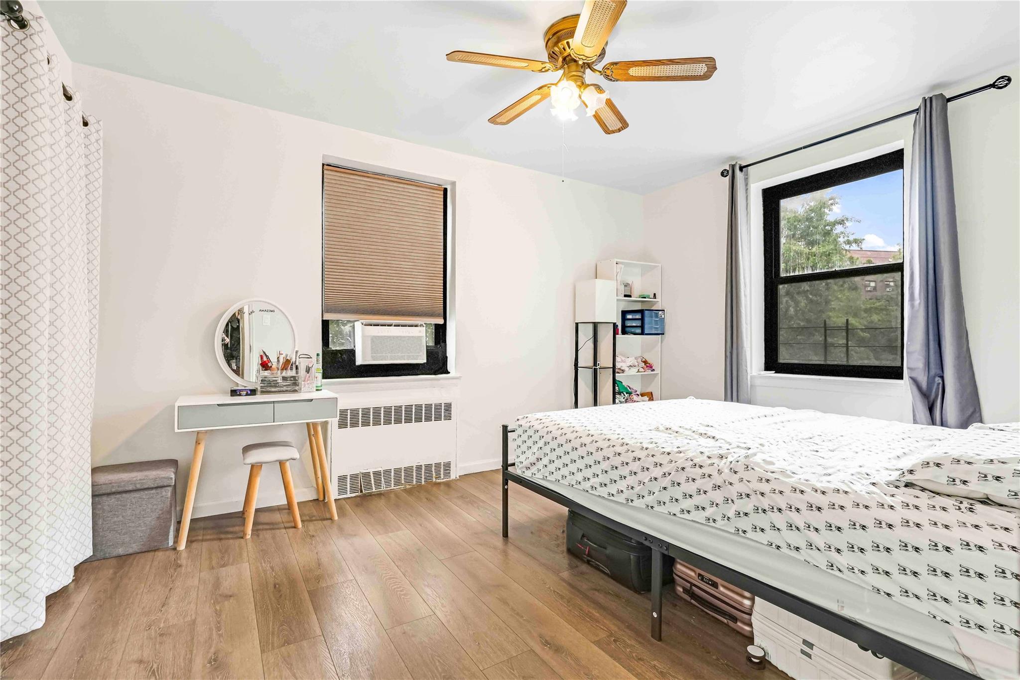 #4 photo, 26-20 141st Street, クイーンズ区 Flushing , NY 11354