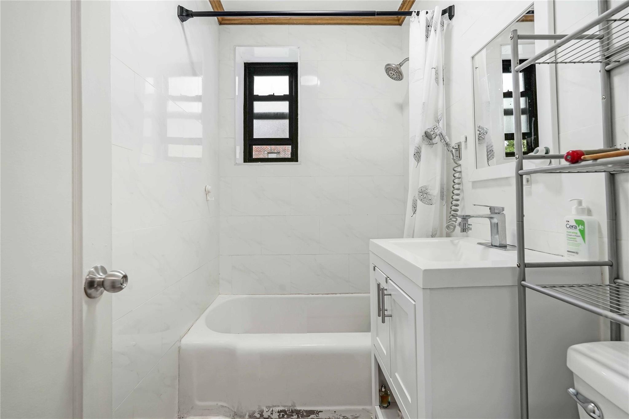 #9 photo, 26-20 141st Street, クイーンズ区 Flushing , NY 11354