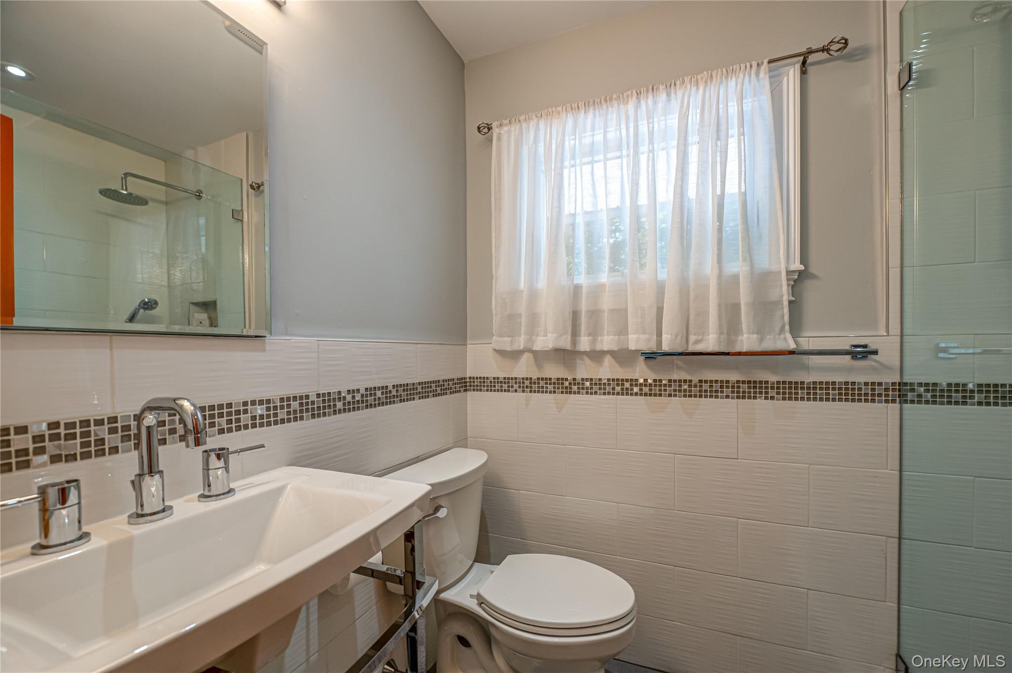 #19 photo, 6 Tanyard Lane, サフォーク郡 Huntington , NY 11743