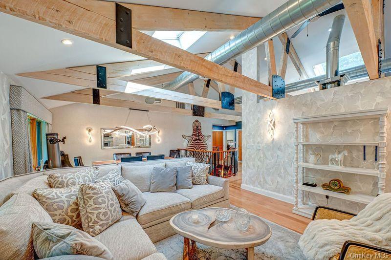 #8 photo, 6 Tanyard Lane, サフォーク郡 Huntington , NY 11743