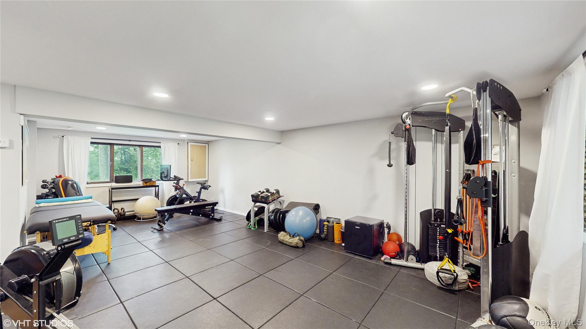 #20 photo, 74 Brandy Lane, Wappingers Falls , NY 12590