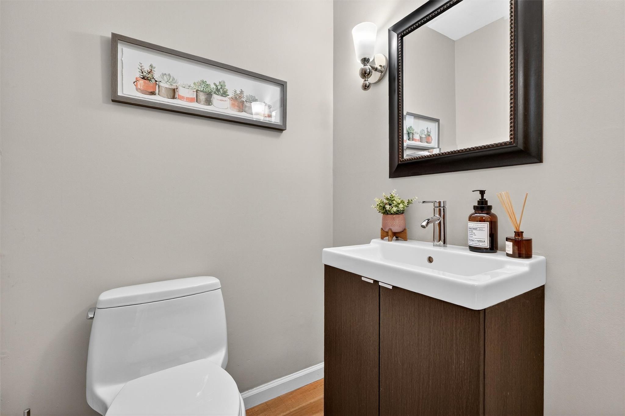 #16 photo, 11 Robin Hood Road, Montebello , NY 10901