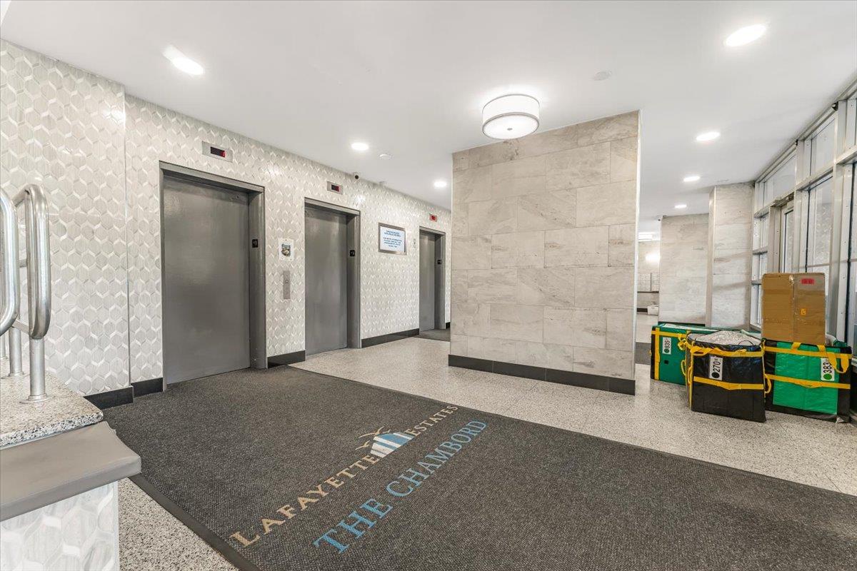 #18 photo, 825 Morrison Avenue, ブロンクス区 Bronx , NY 10473