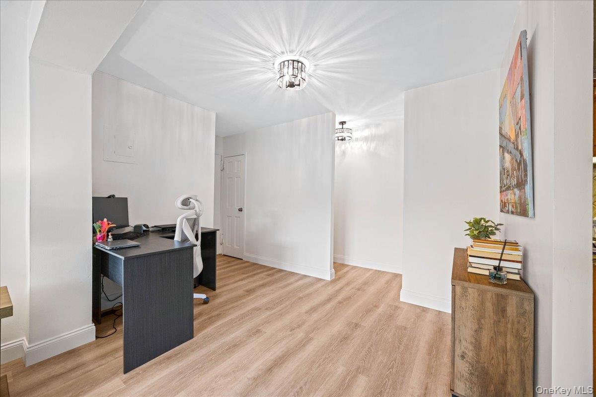 #18 photo, 2736 Independence Avenue, 布朗士 Bronx , NY 10463