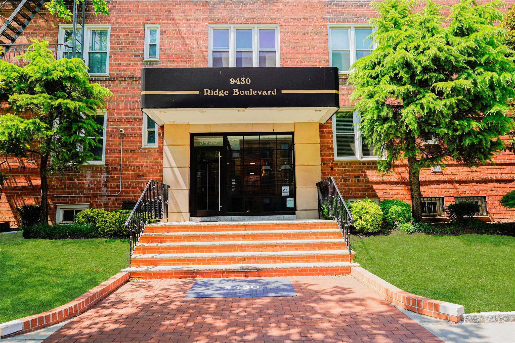 #15 photo, 9430 Ridge Boulevard, Brooklyn , NY 11209