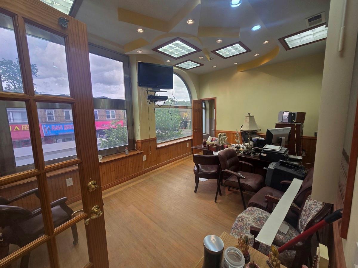 #8 photo, 12416 Liberty Avenue, クイーンズ区 Richmond Hill S. , NY 11419