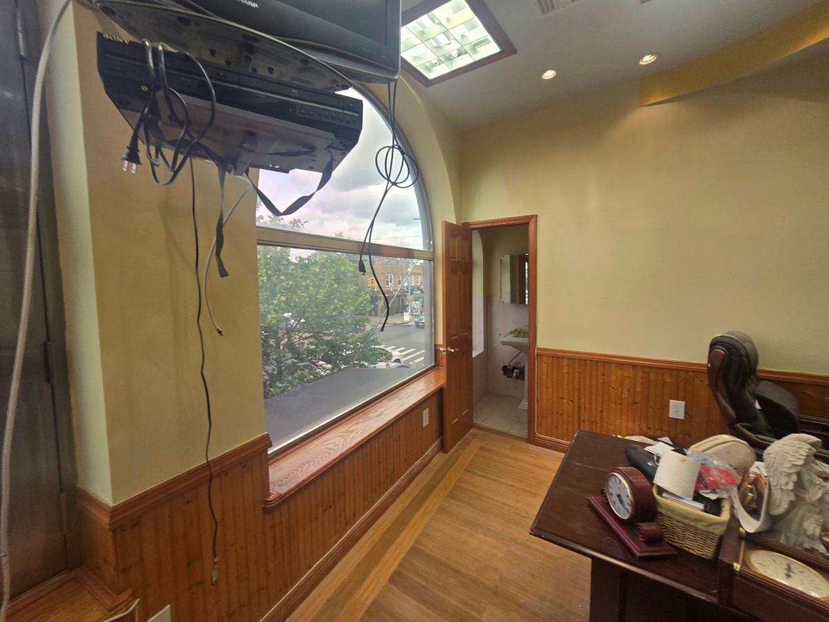 #9 photo, 12416 Liberty Avenue, クイーンズ区 Richmond Hill S. , NY 11419