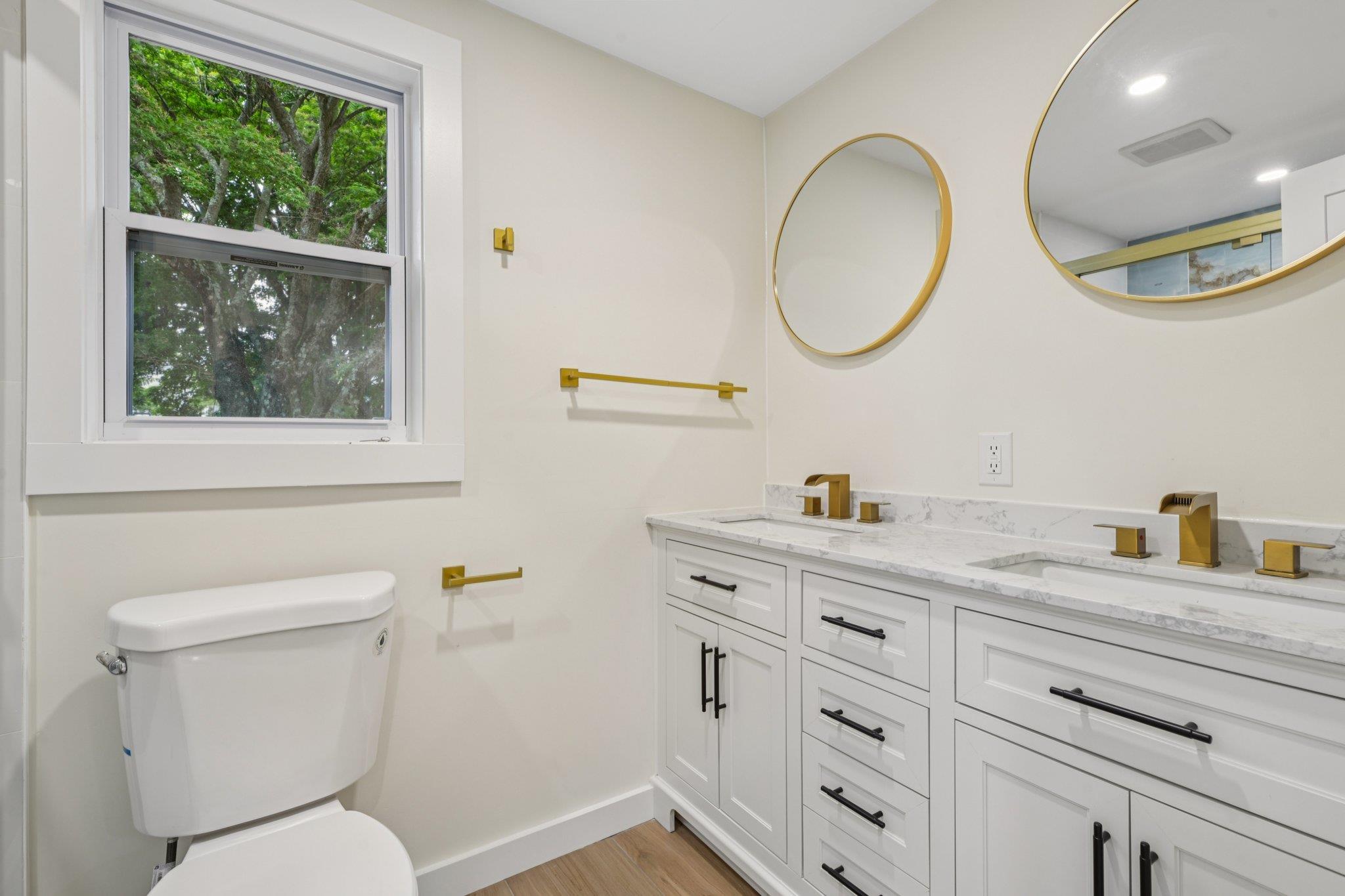 #14 photo, 1293 Pulaski Road, サフォーク郡 East Northport , NY 11731