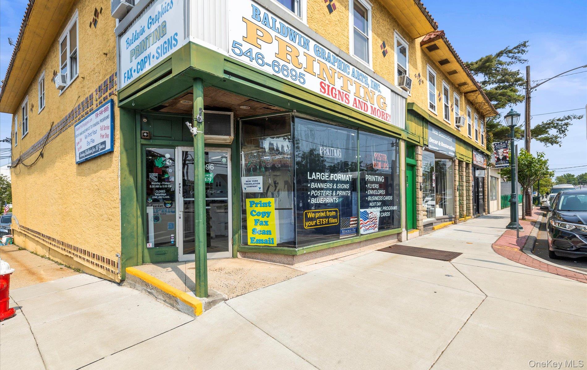 #2 photo, 2092-2096 Grand Avenue, ناسو Baldwin , NY 11510