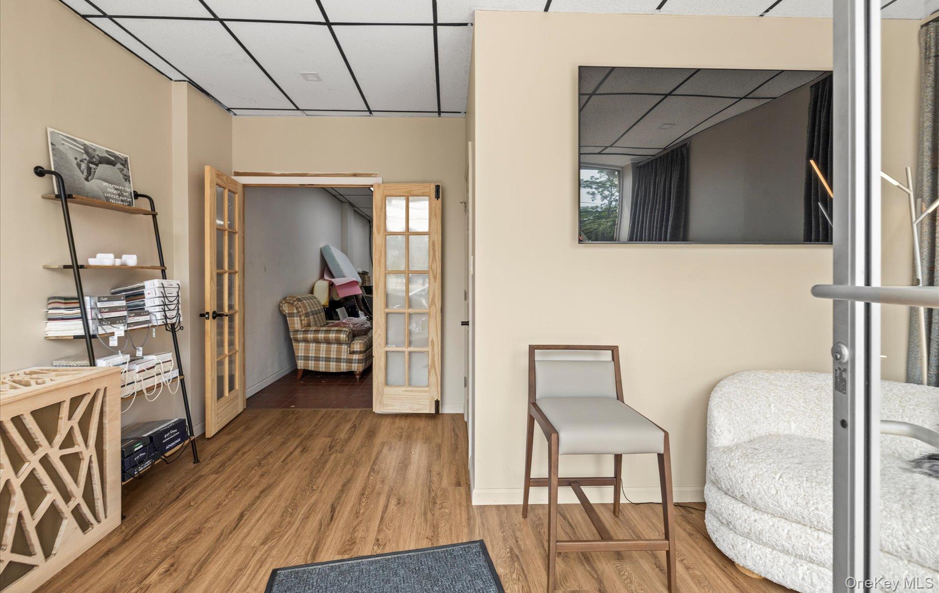 #6 photo, 2092-2096 Grand Avenue, ناسو Baldwin , NY 11510