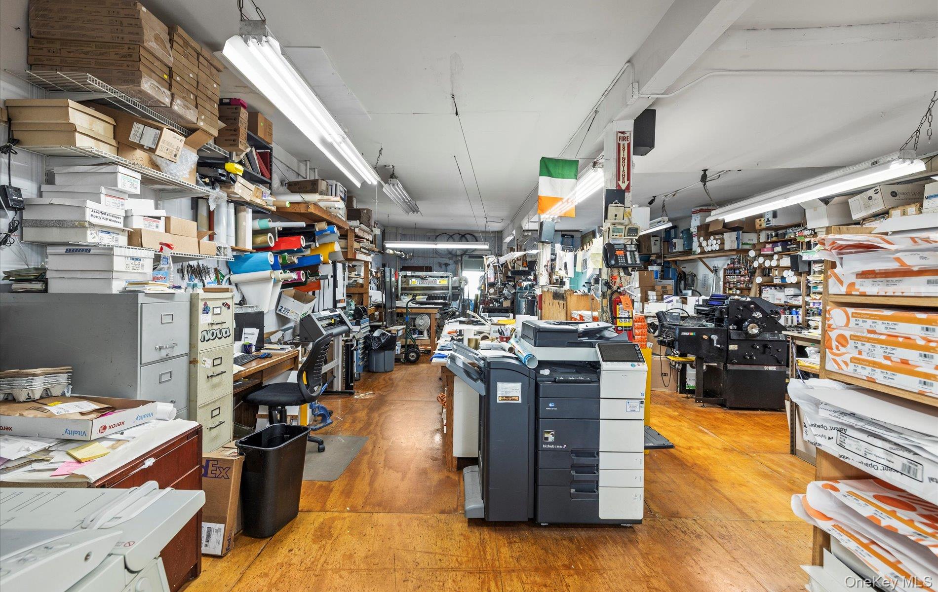 #8 photo, 2092-2096 Grand Avenue, ناسو Baldwin , NY 11510