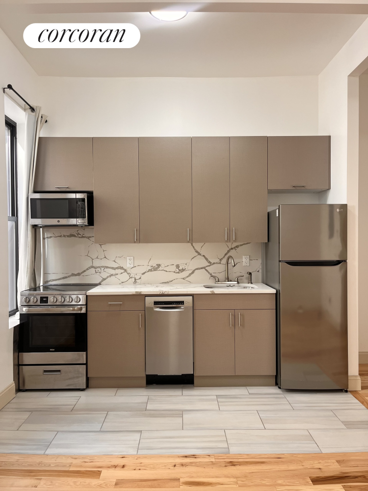 #1 photo, 47 W 71ST Street, 맨해튼 Lincoln Square , NY 10023