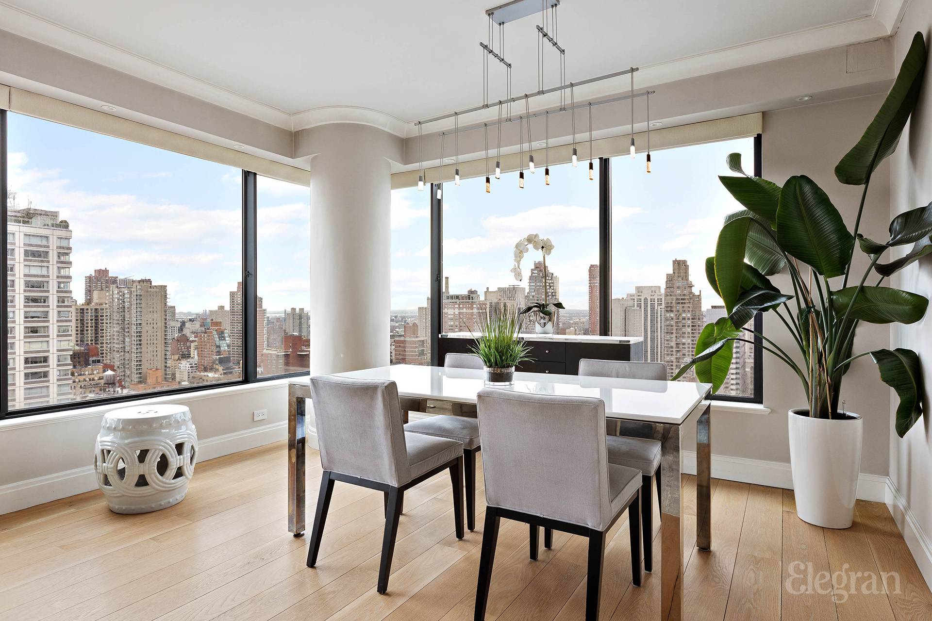 #3 photo, 200 E 69th Street, Upper East Side , NY 10021