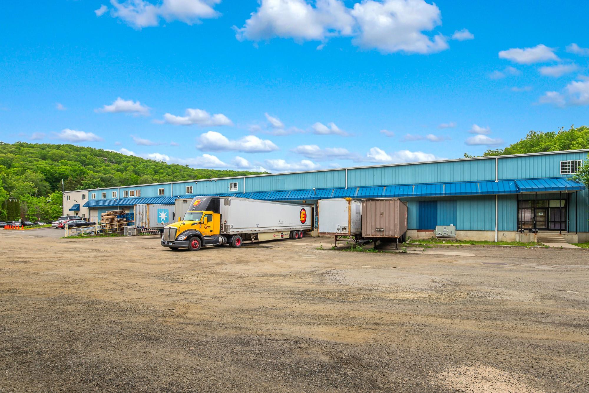 #10 photo, 230 Route 17, Hillburn , NY 10931