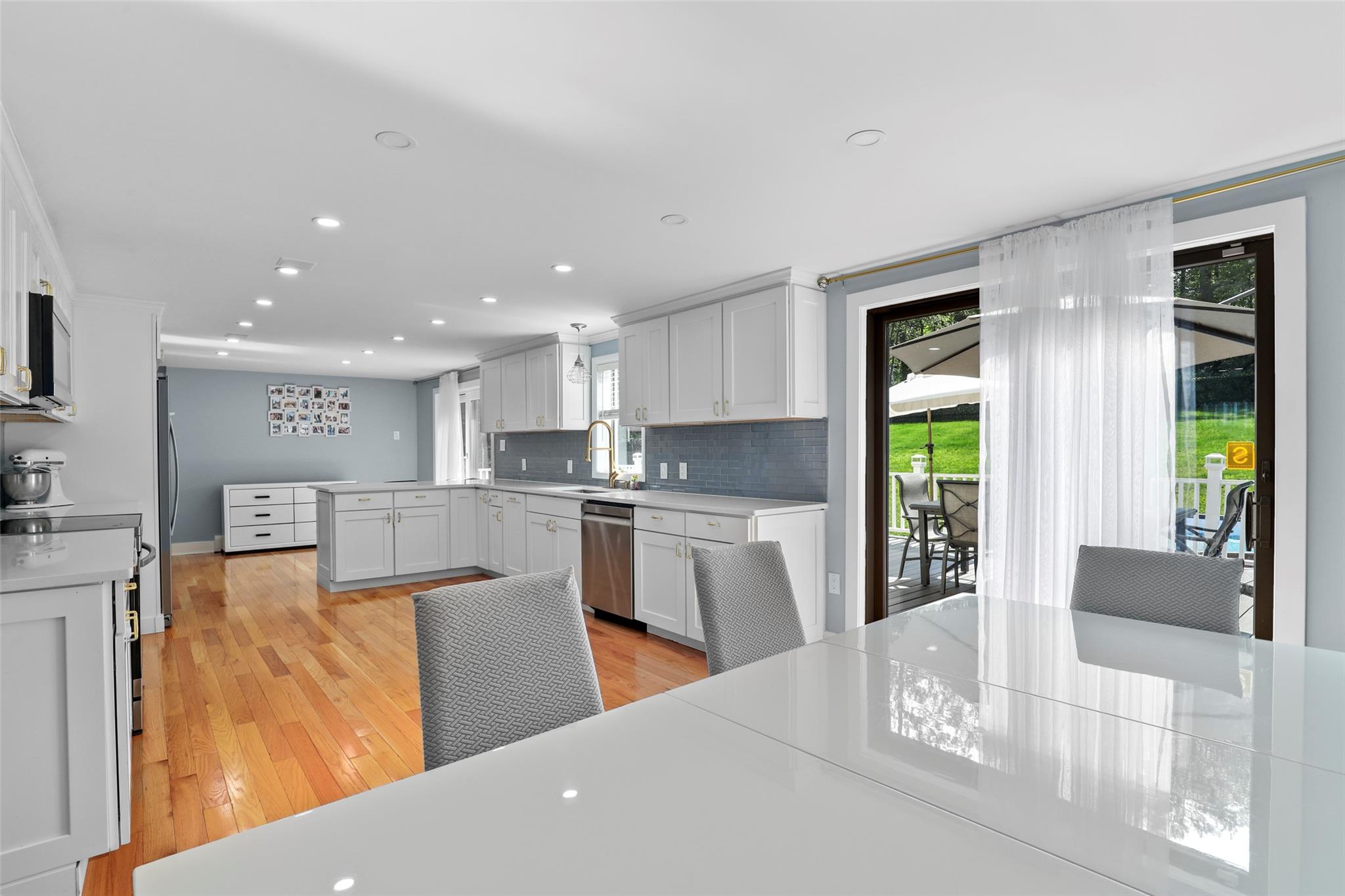 #4 photo, 2595 Dunning Drive, Yorktown Heights , NY 10598