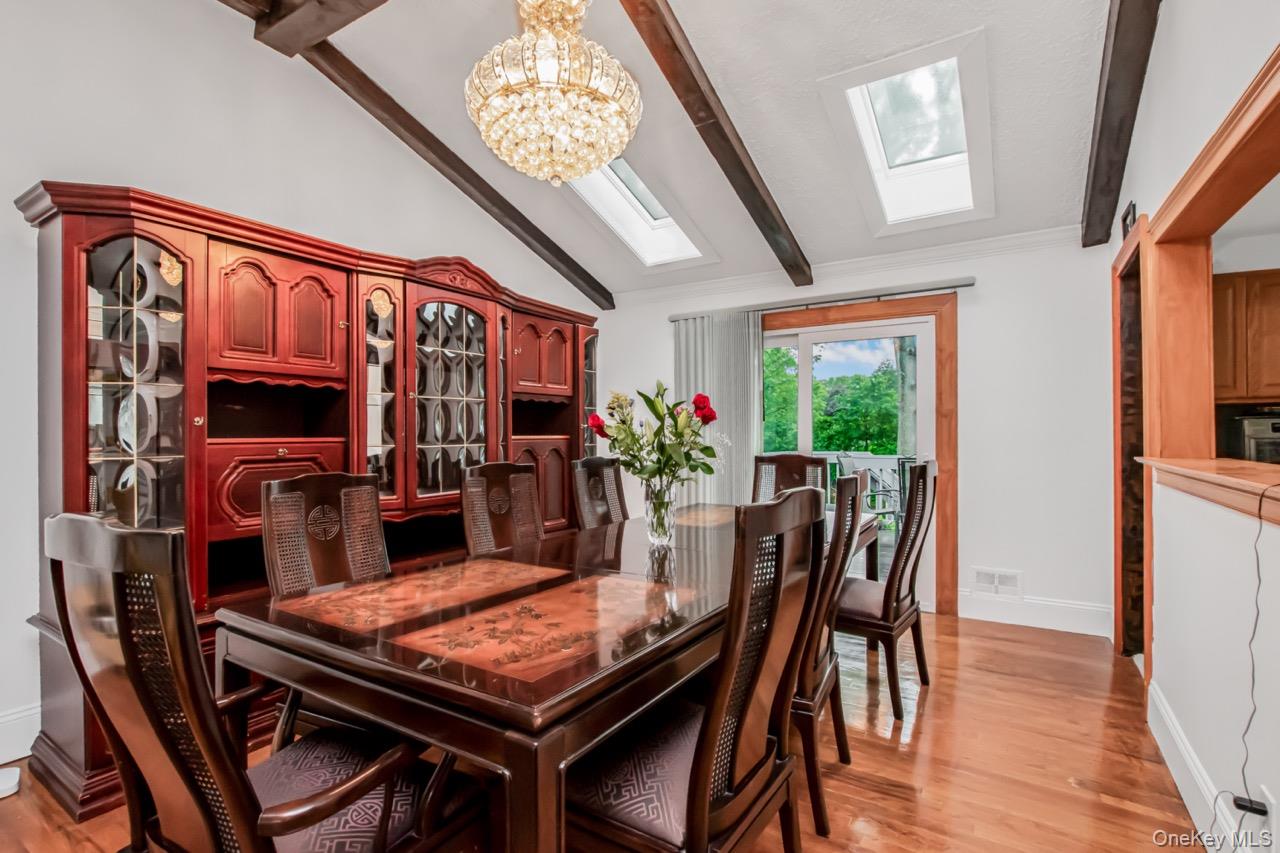 #13 photo, 127 Parkview Road, Elmsford , NY 10523