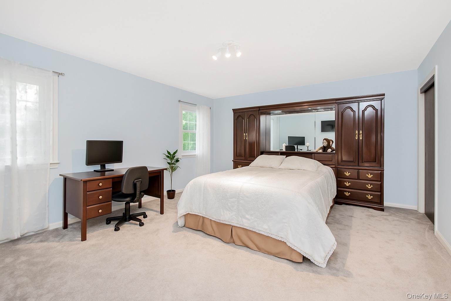 #19 photo, 127 Parkview Road, Elmsford , NY 10523