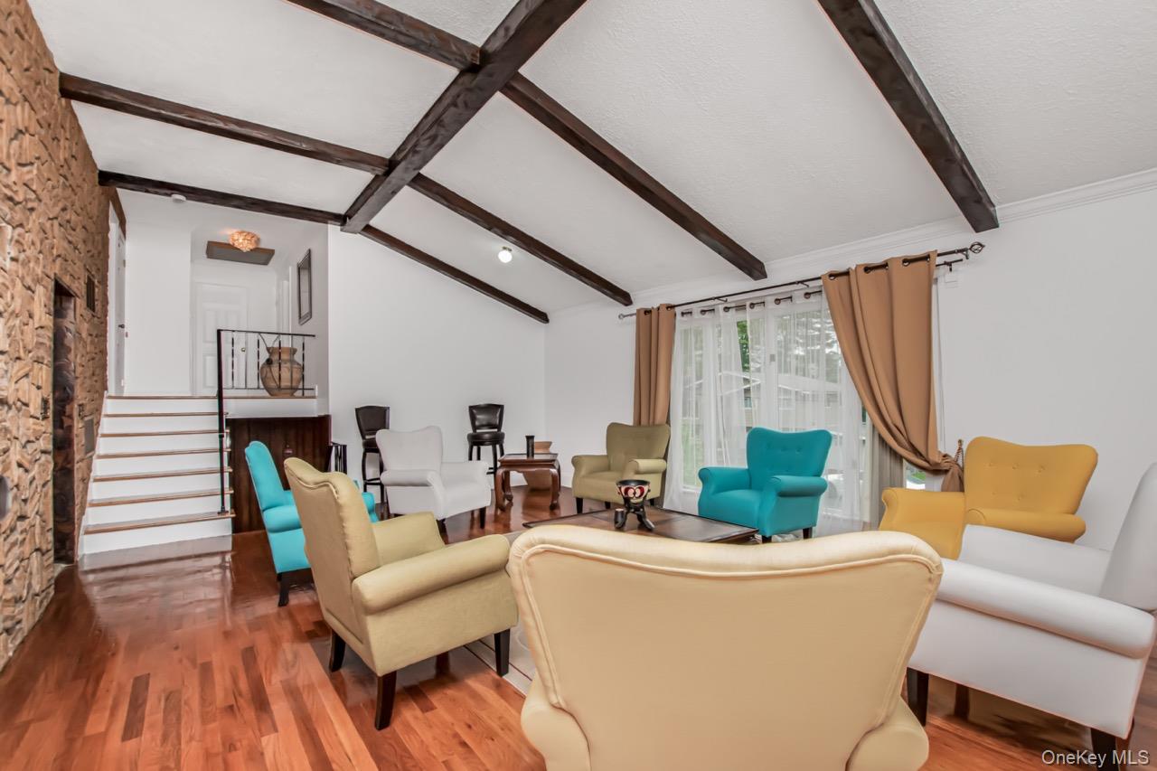 #7 photo, 127 Parkview Road, Elmsford , NY 10523